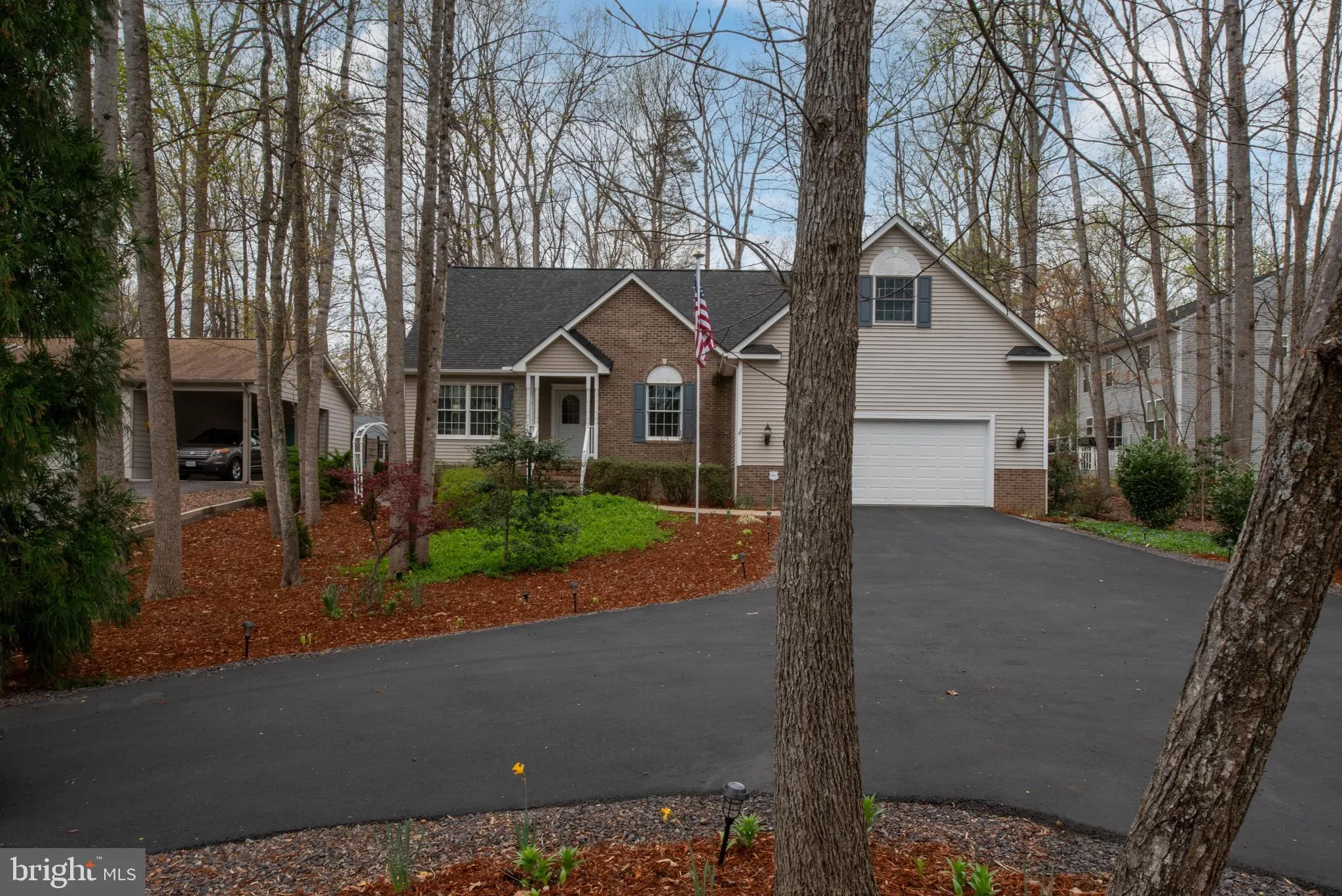 Locust Grove, Virginia 22508, United States, 3 Bedrooms Bedrooms, ,3 BathroomsBathrooms,Residential,Contingent,195404