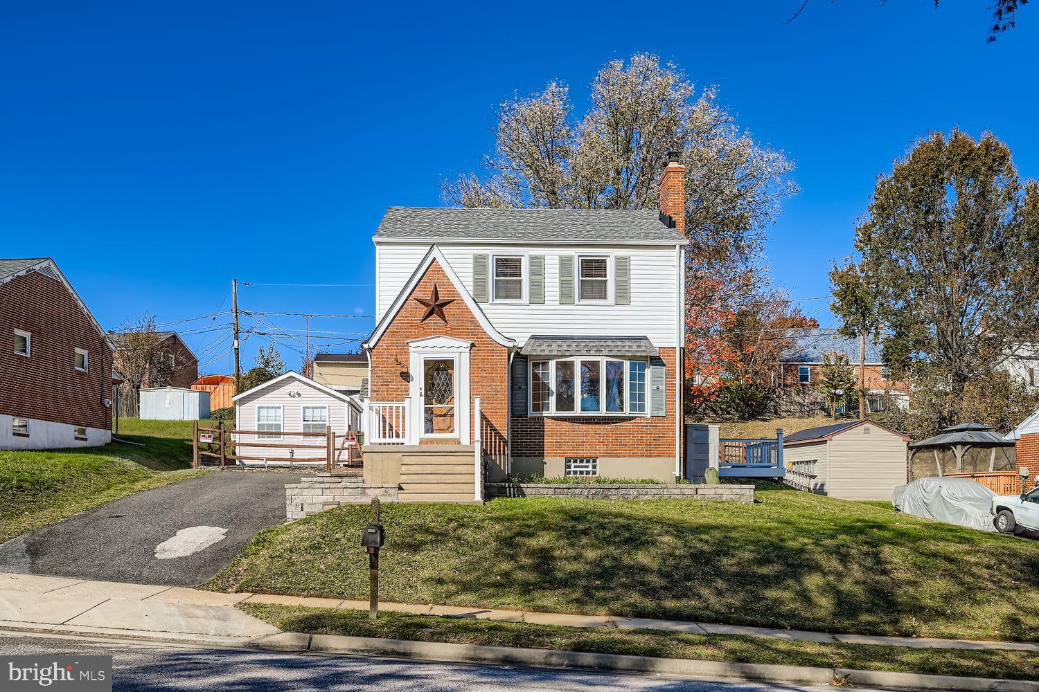 ROSEDALE - Residential