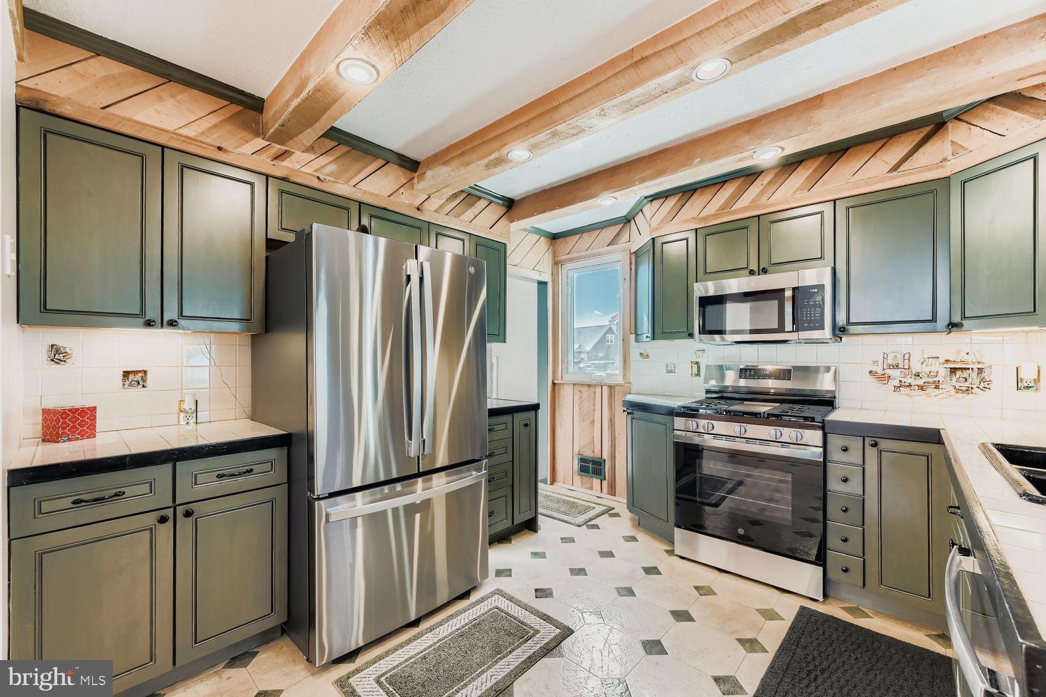 ROSEDALE - Residential