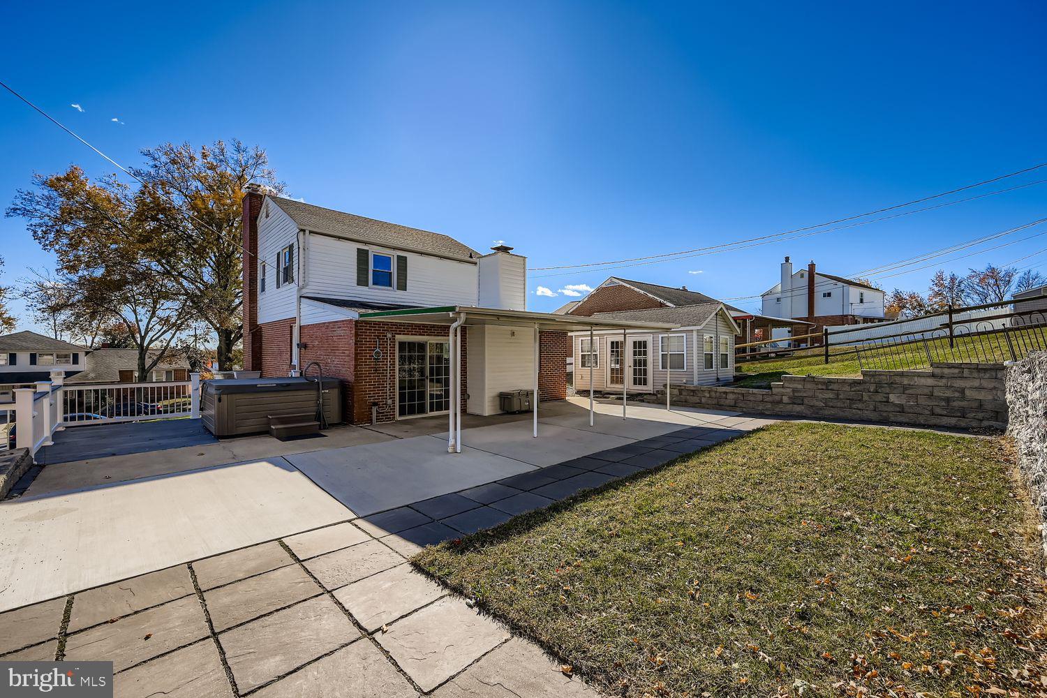 ROSEDALE - Residential