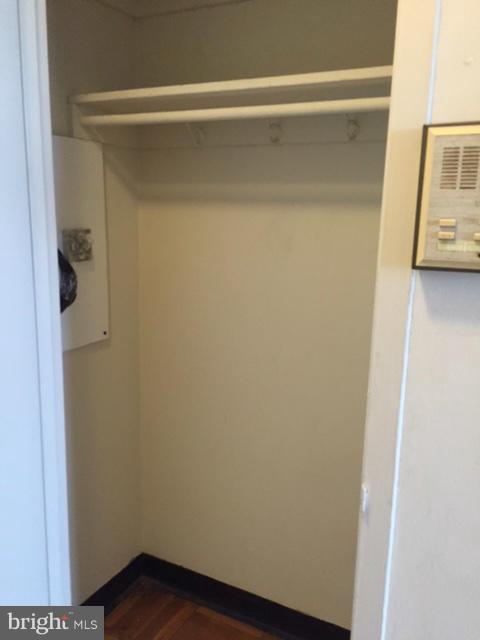 RIVER PLACE - Residential Lease