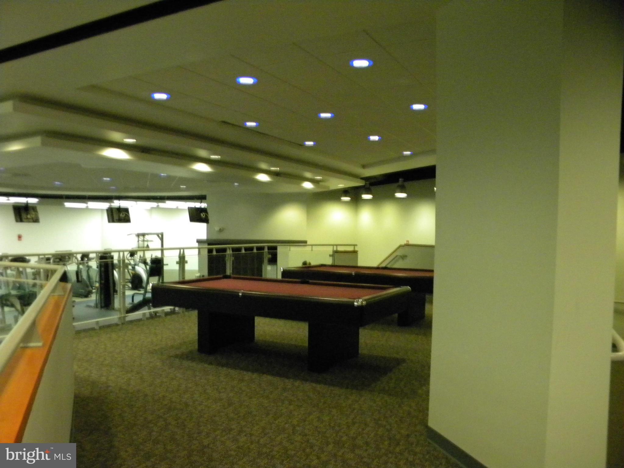 RIVER PLACE - Residential Lease