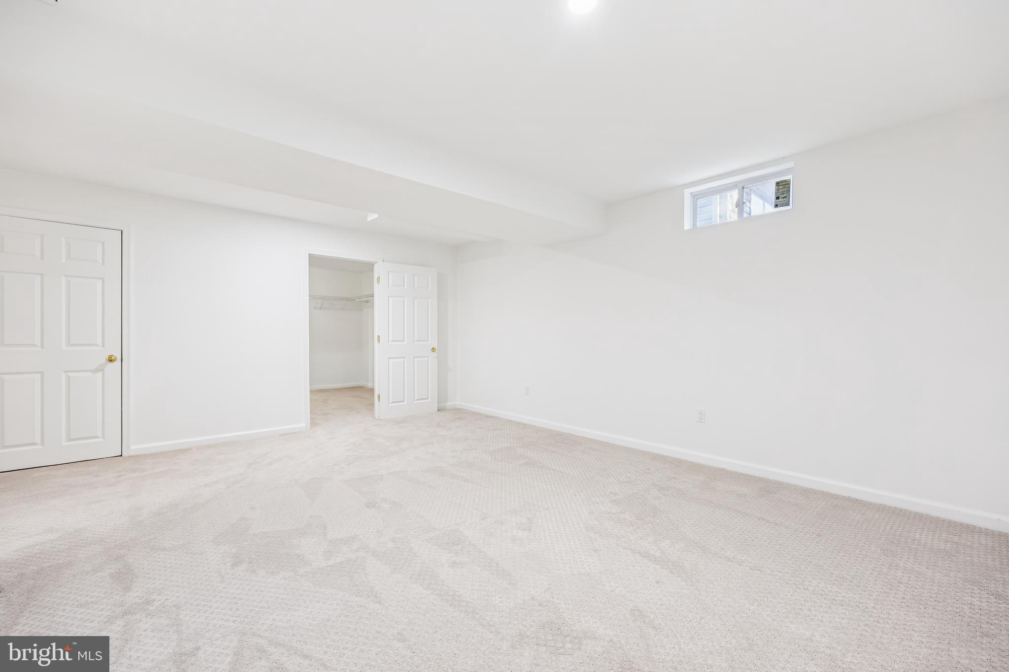 KINGS SQUARE - Residential