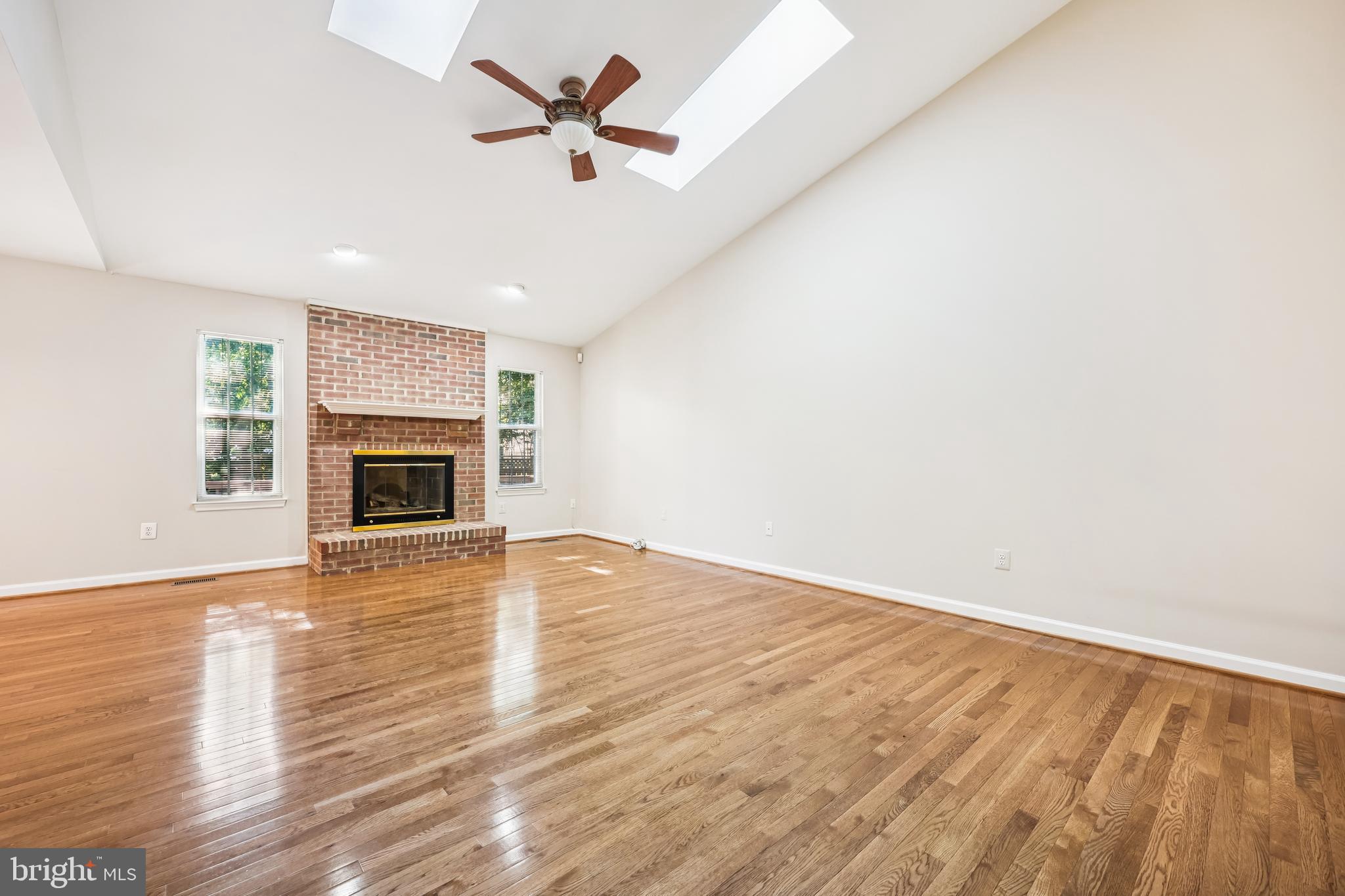 KINGS SQUARE - Residential