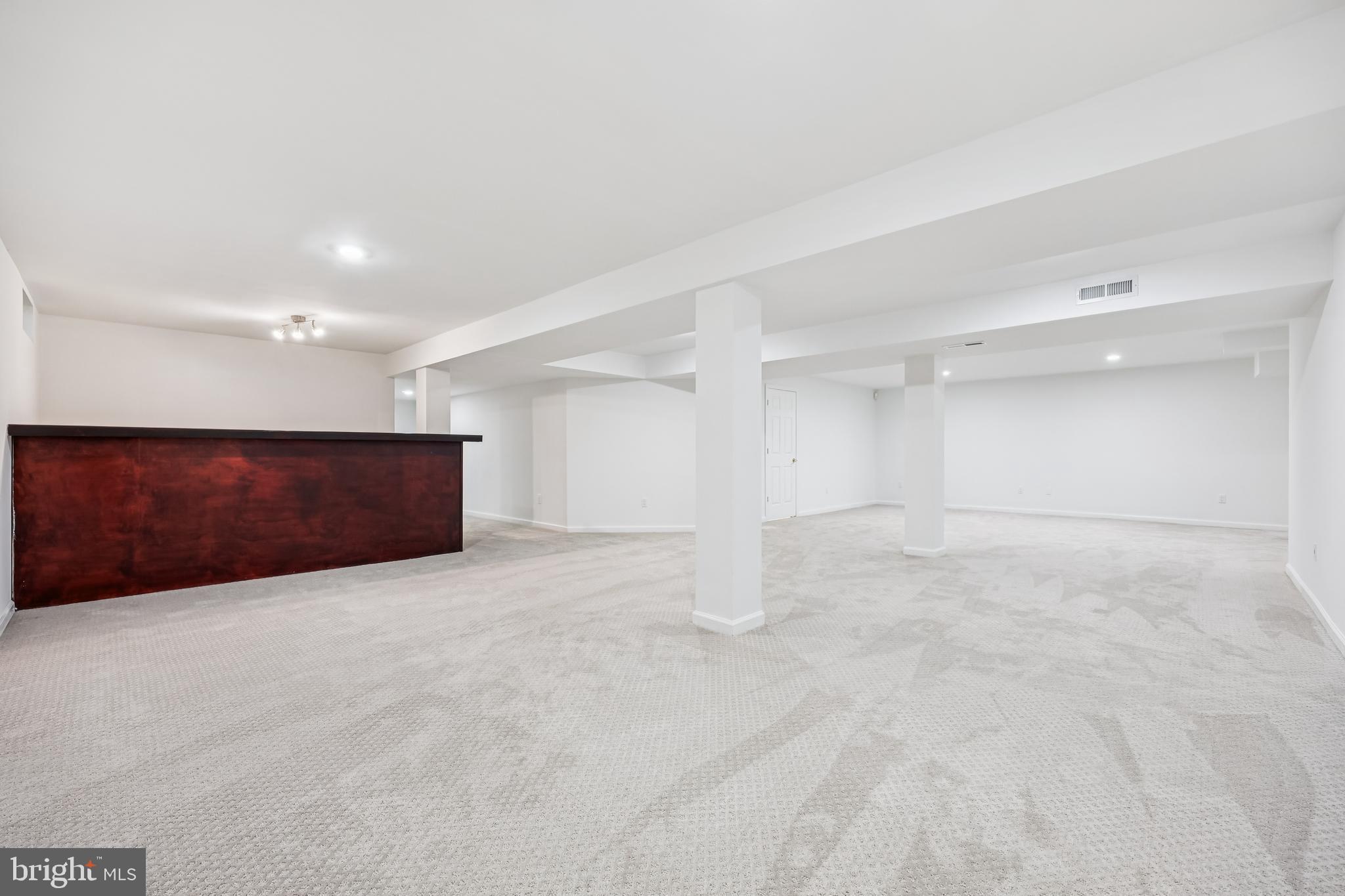 KINGS SQUARE - Residential