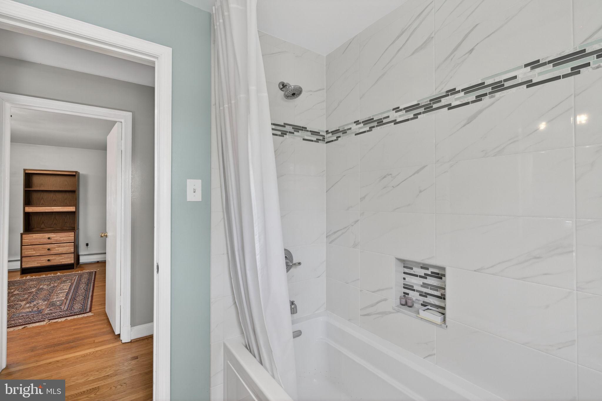 STONELEIGH - Residential