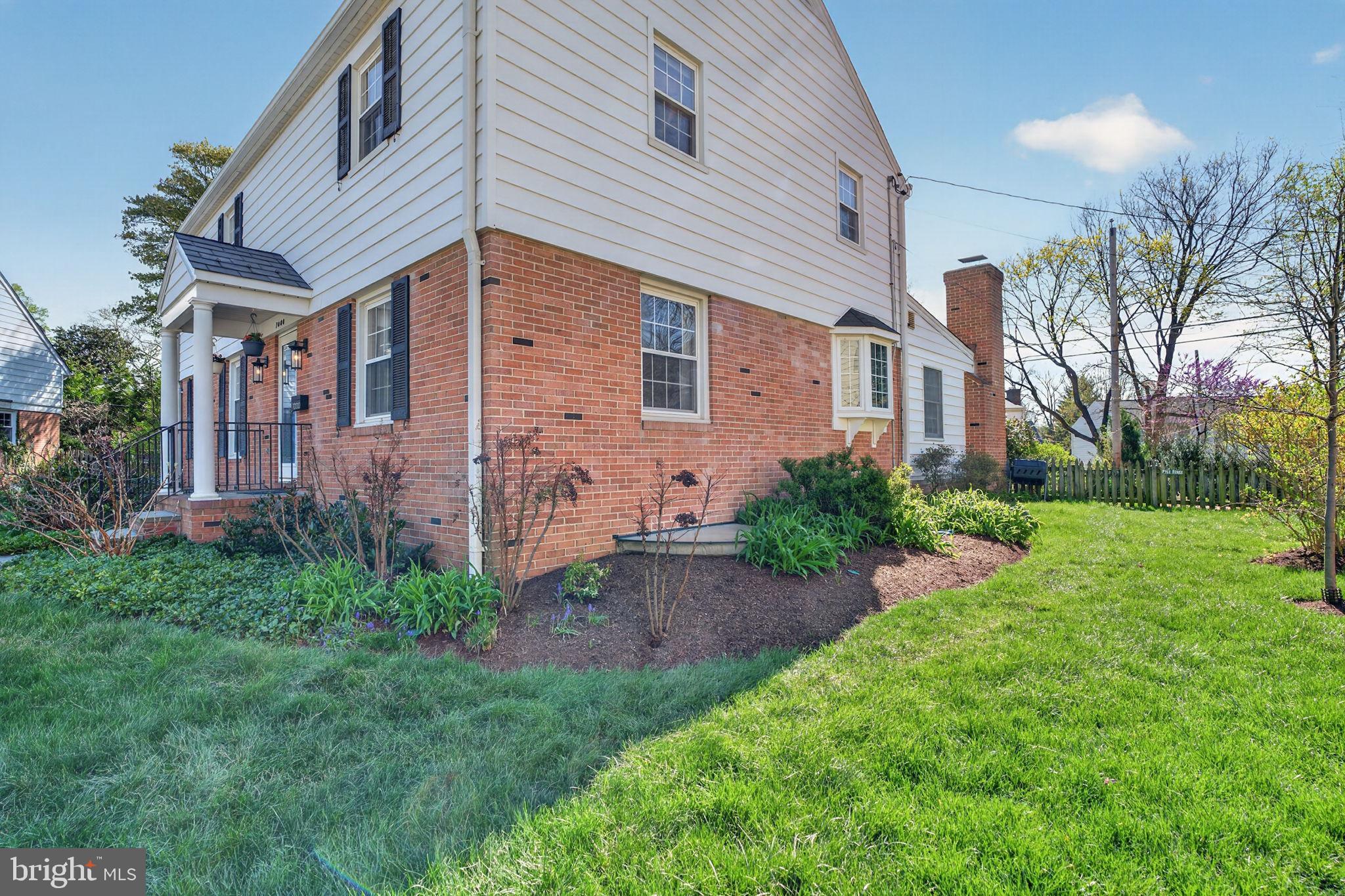 STONELEIGH - Residential