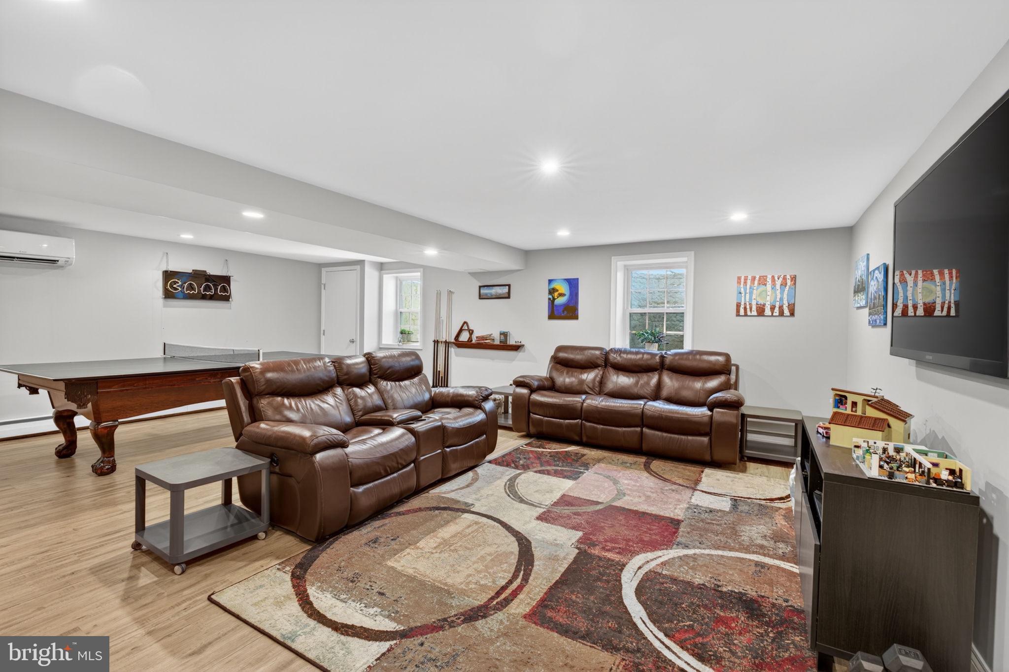 STONELEIGH - Residential