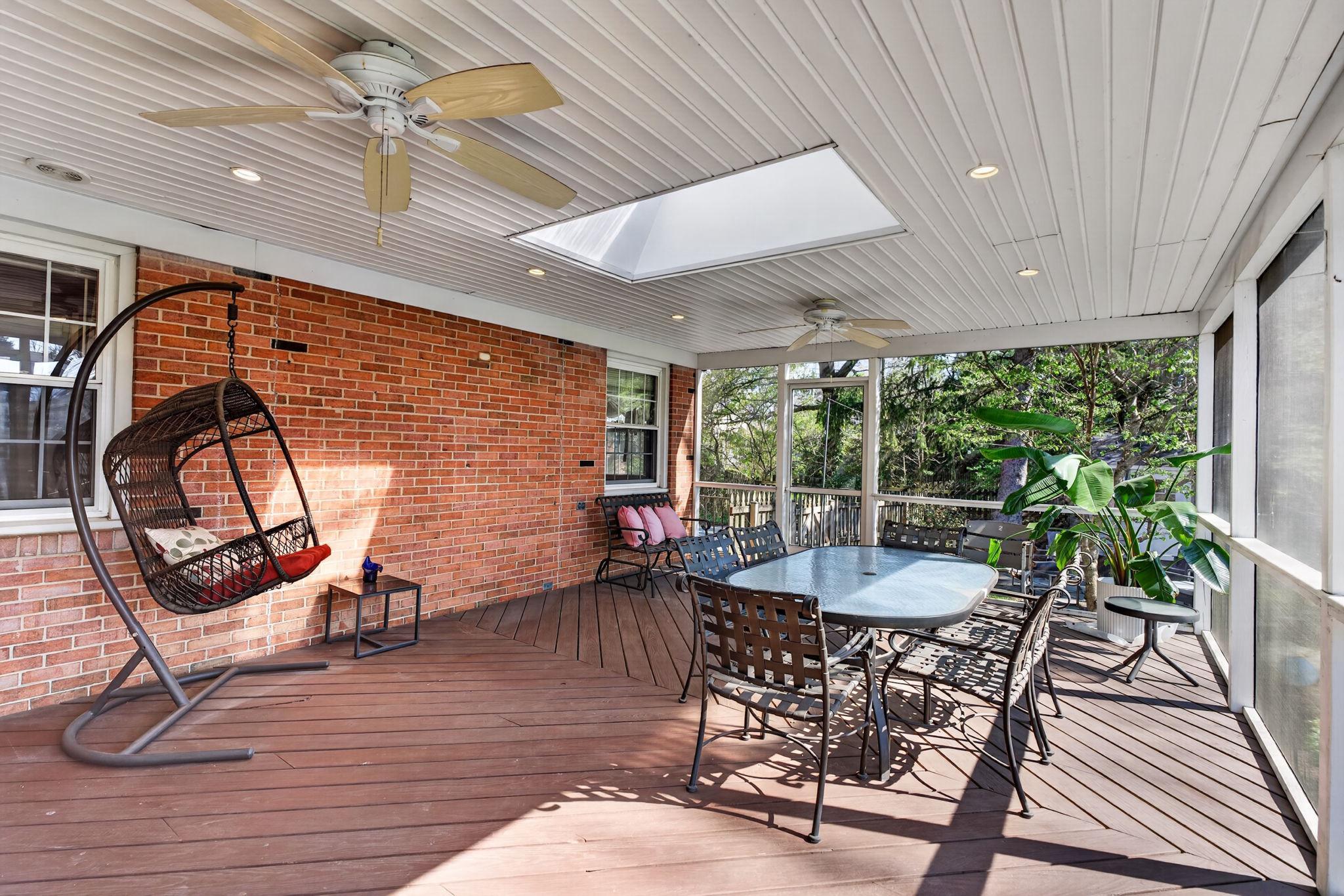 STONELEIGH - Residential