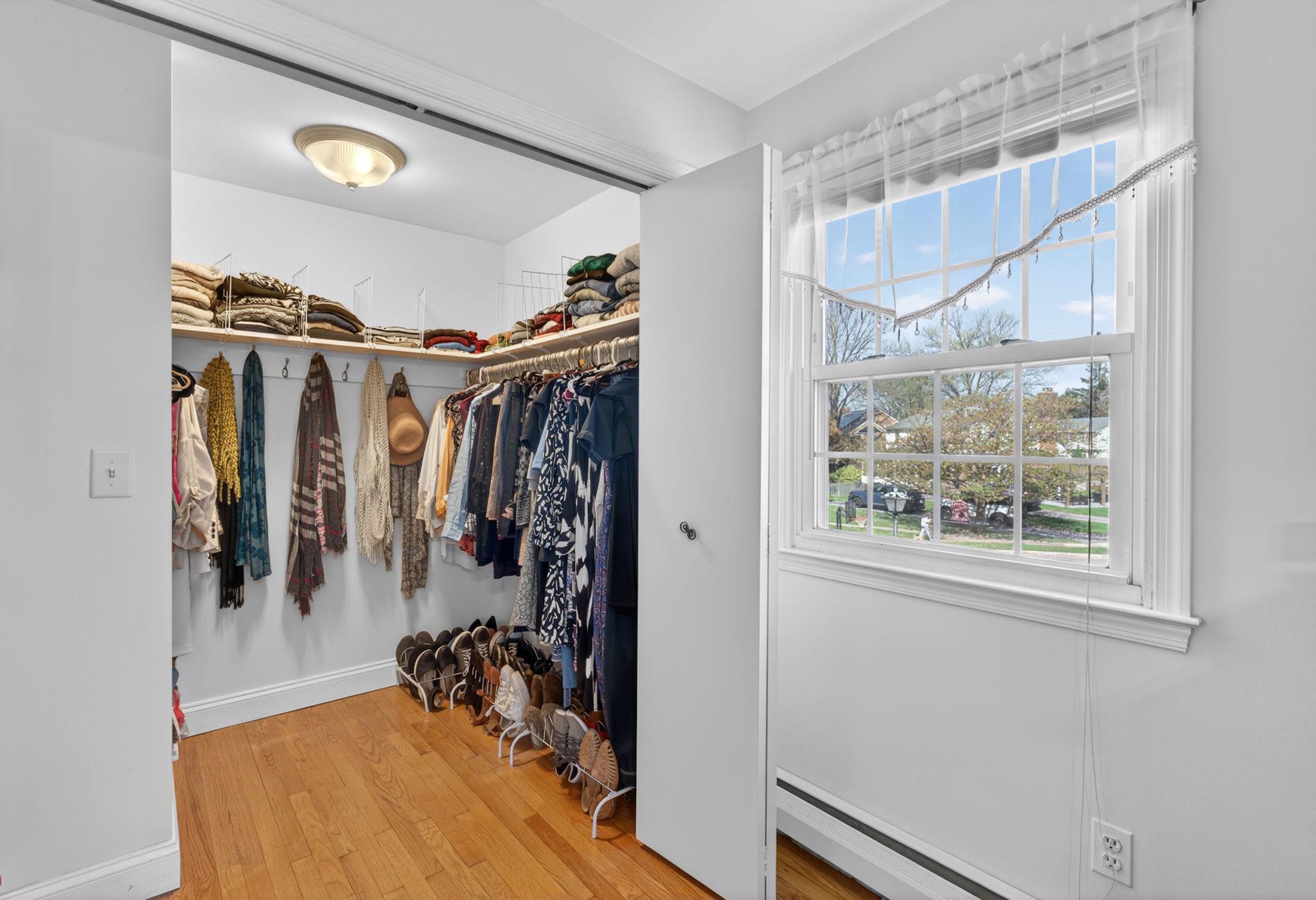 STONELEIGH - Residential