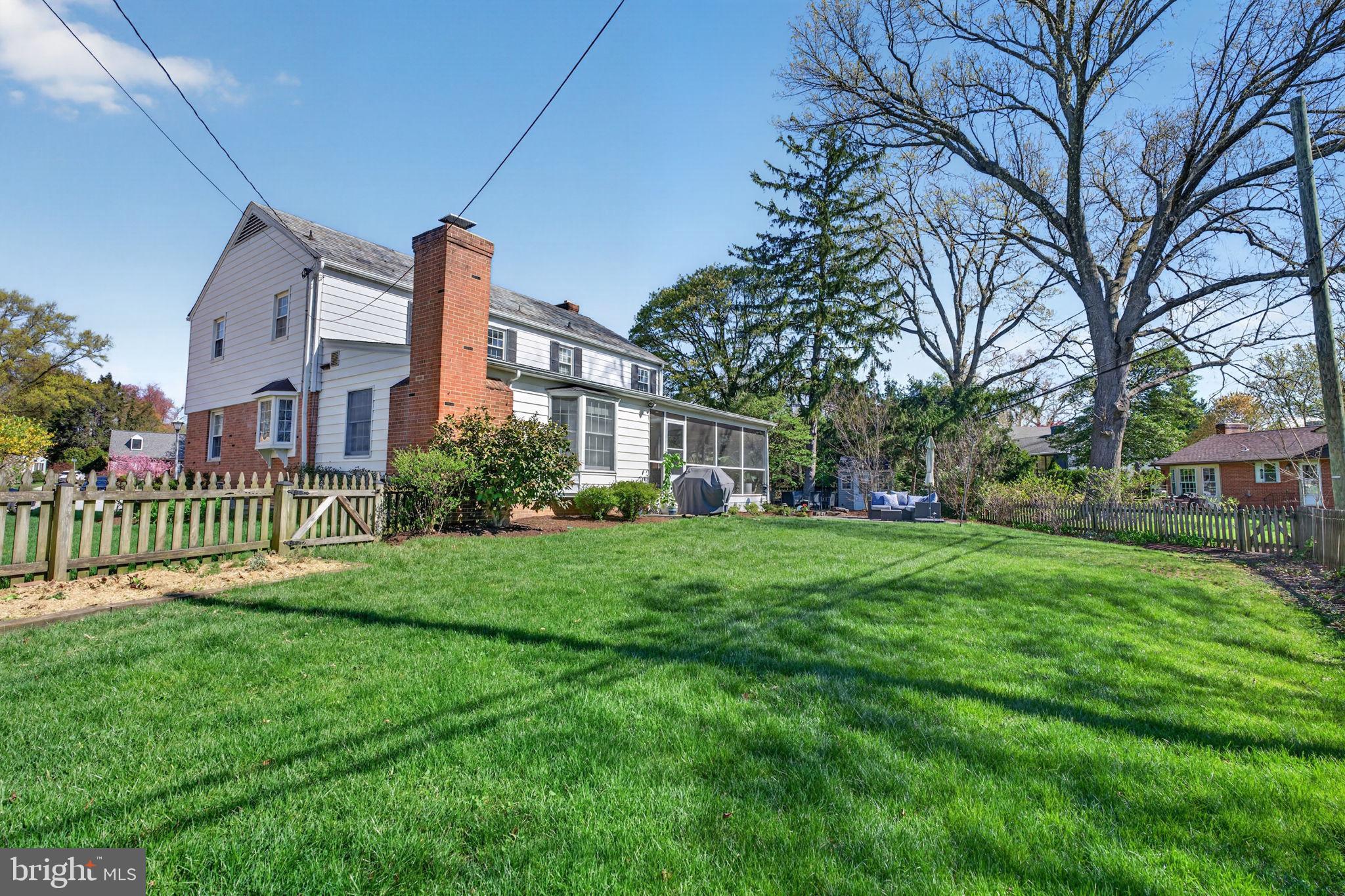 STONELEIGH - Residential