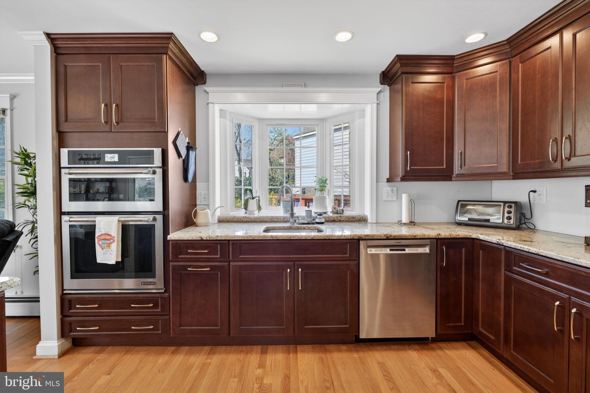 STONELEIGH - Residential