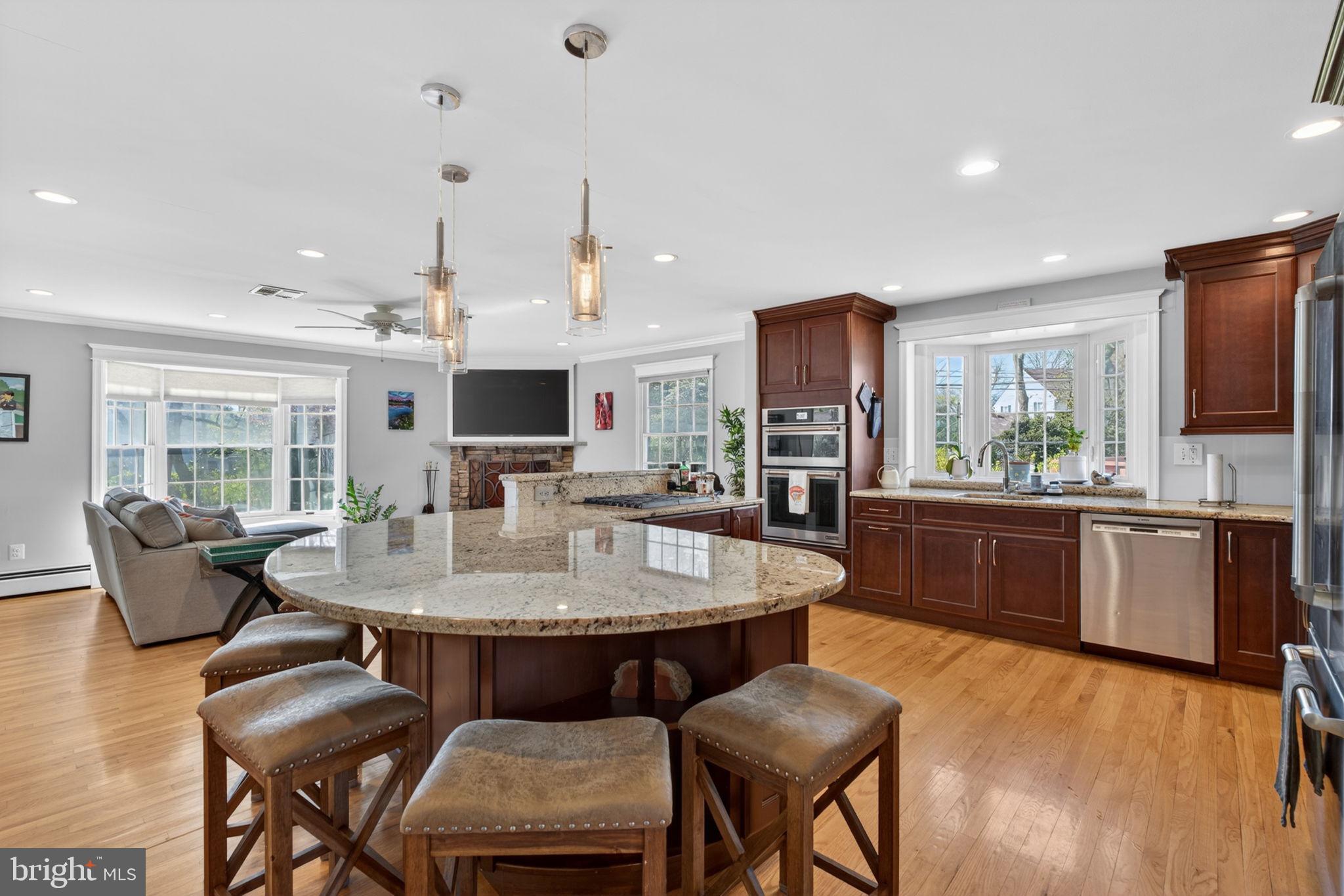 STONELEIGH - Residential