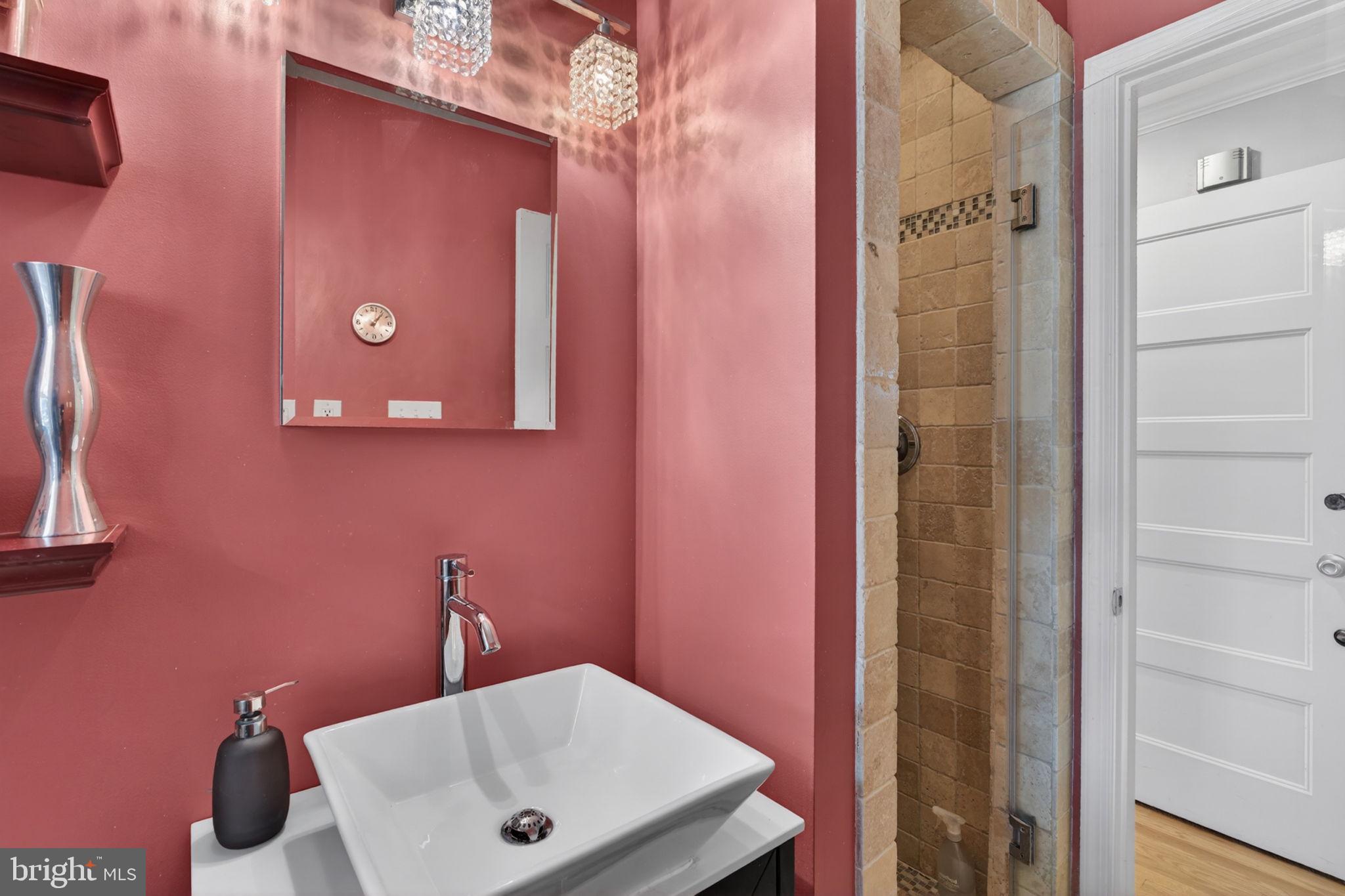 STONELEIGH - Residential