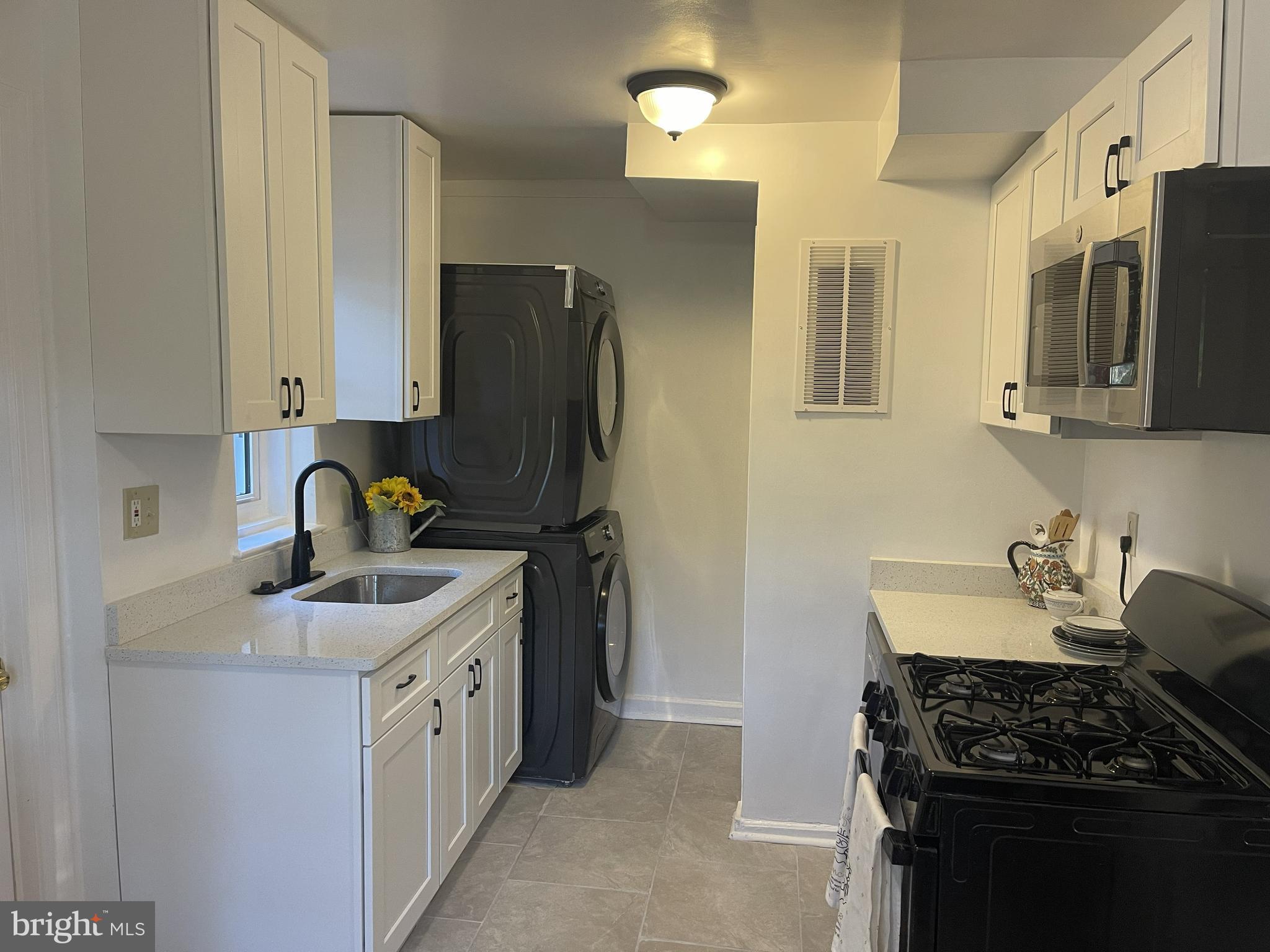 GREGORY FARMS - Residential