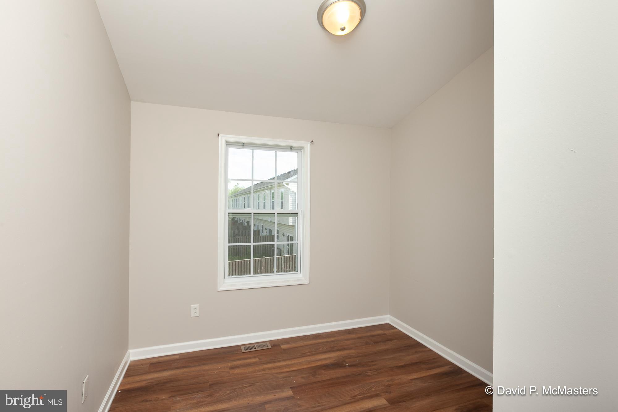 TOWNES OF RIDGEWAY - Residential