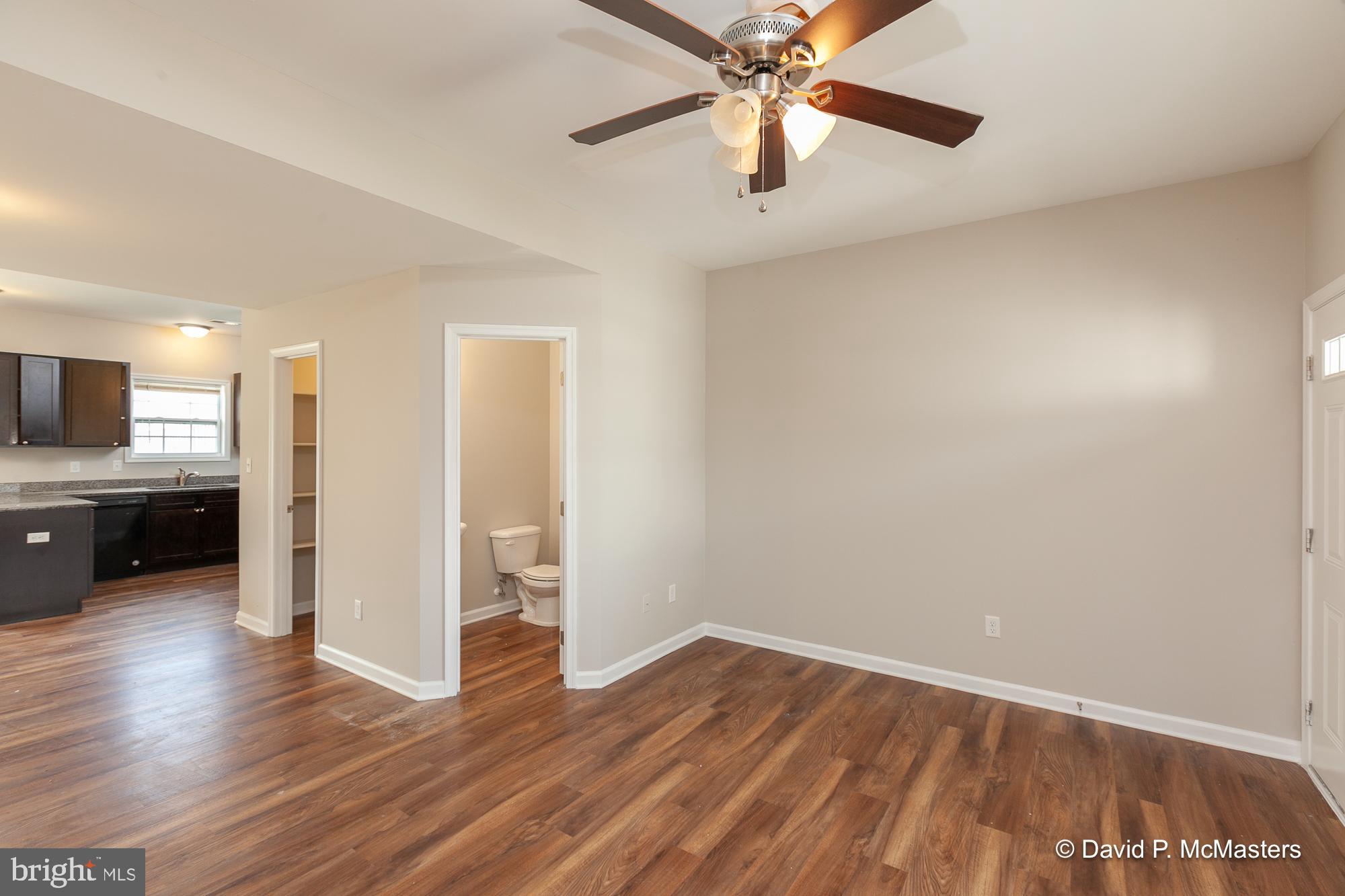 TOWNES OF RIDGEWAY - Residential