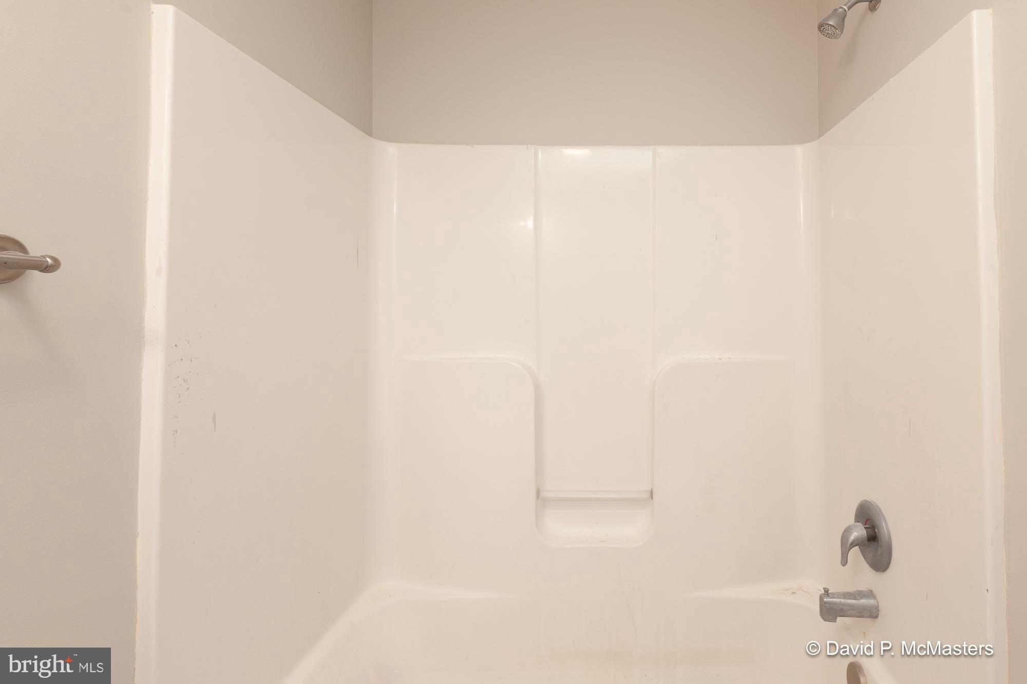 TOWNES OF RIDGEWAY - Residential