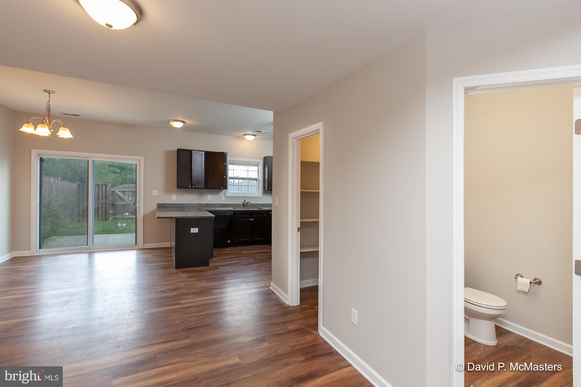 TOWNES OF RIDGEWAY - Residential