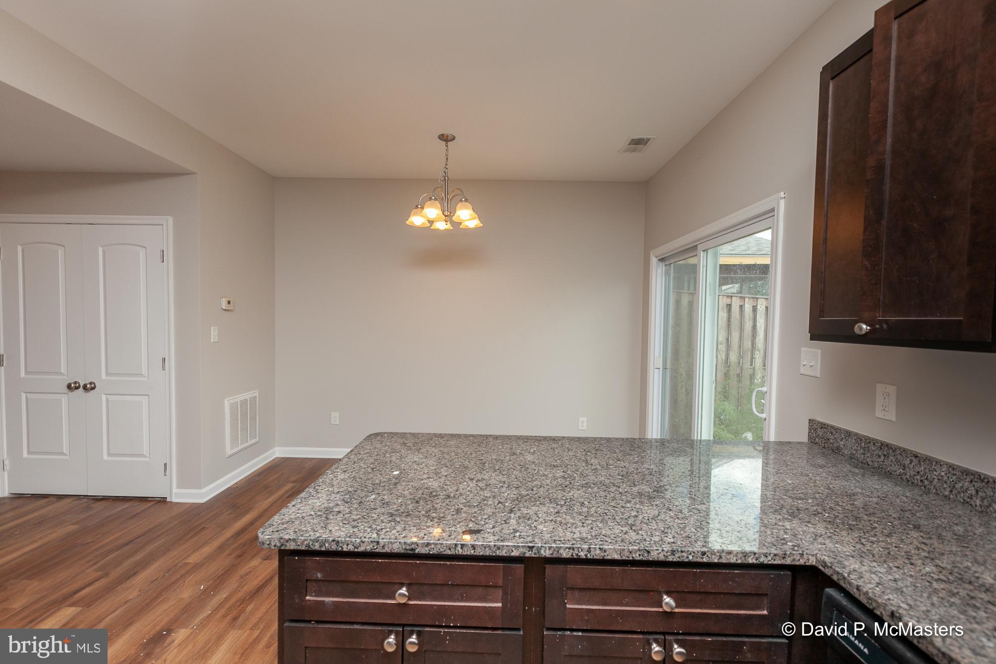 TOWNES OF RIDGEWAY - Residential