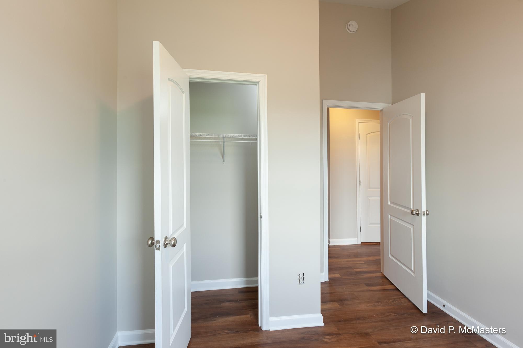 TOWNES OF RIDGEWAY - Residential