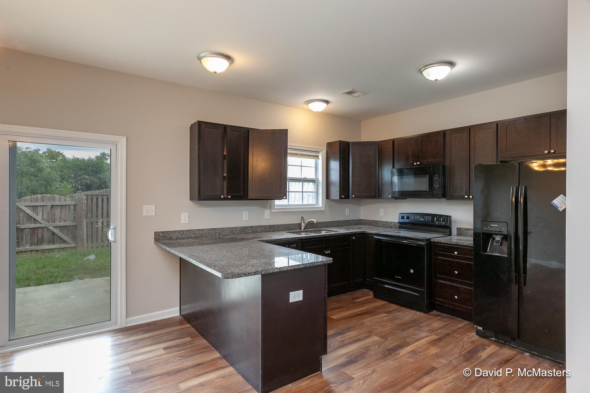 TOWNES OF RIDGEWAY - Residential