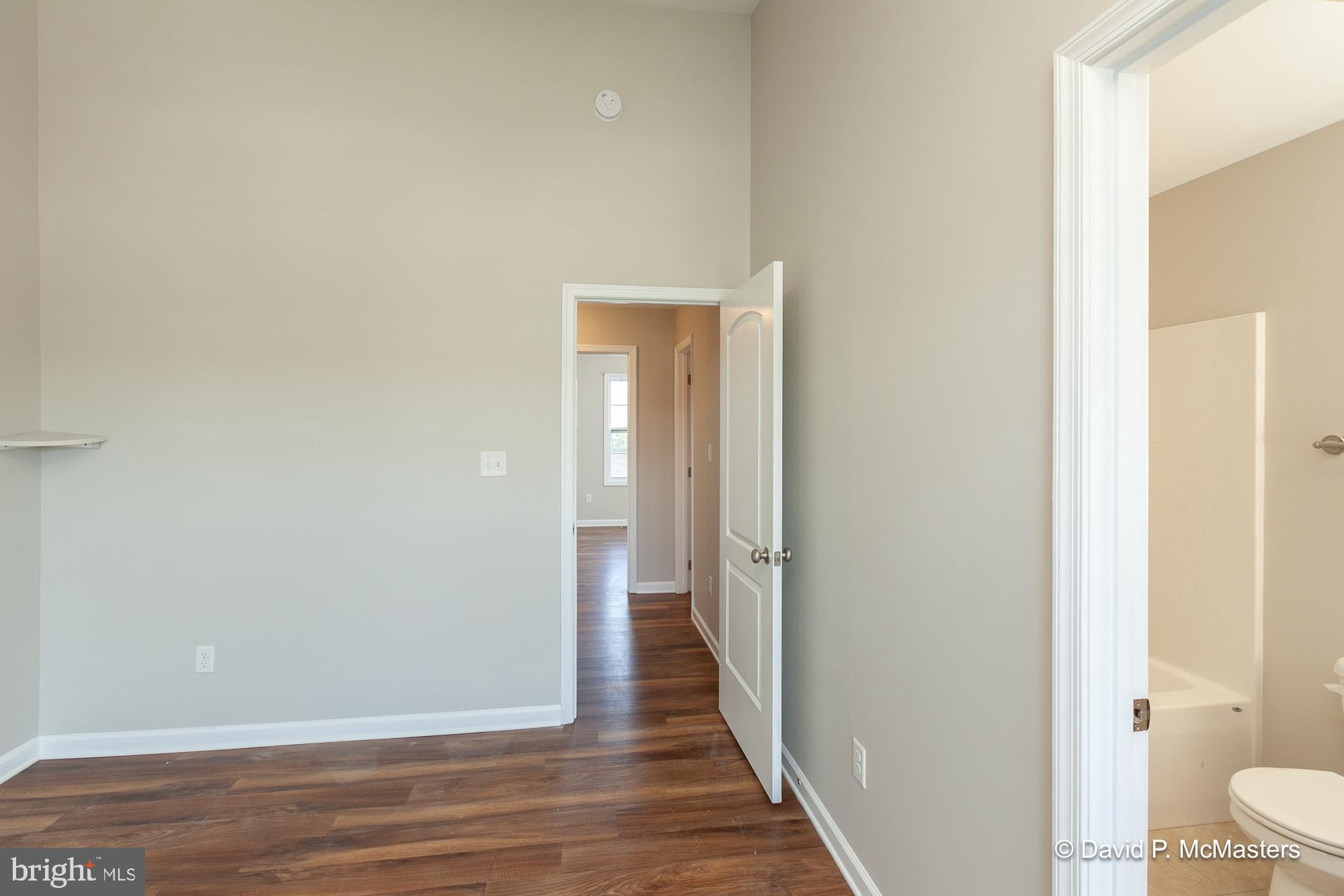 TOWNES OF RIDGEWAY - Residential