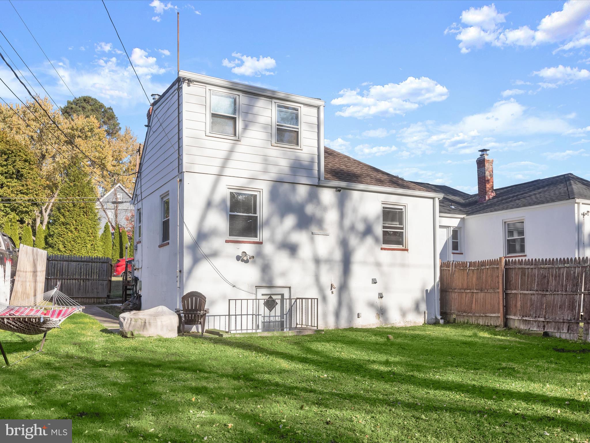 ELMWOOD - Residential