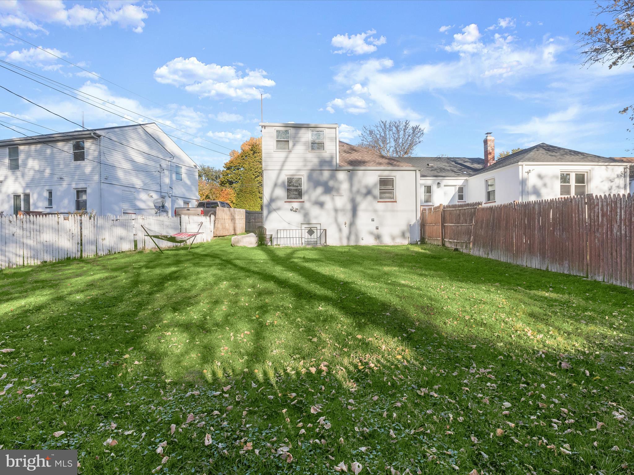 ELMWOOD - Residential