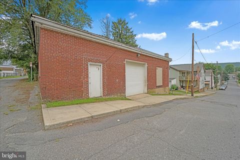 Photo of 0 Oak Street, TAMAQUA, PA 18252 (MLS # PASK2026124)