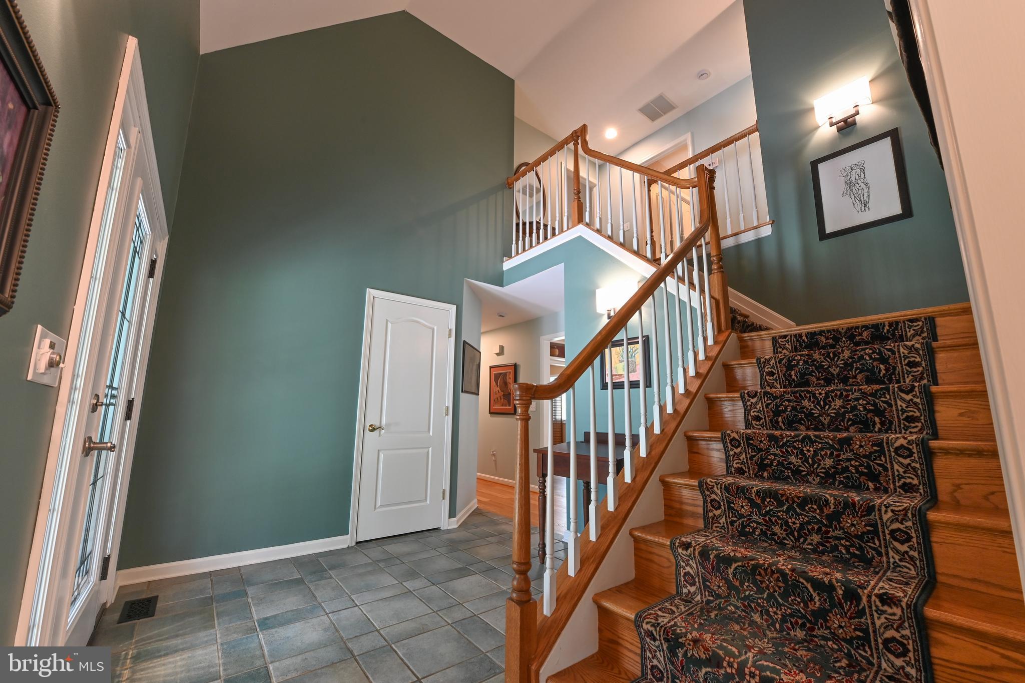 TALL OAKS - Residential