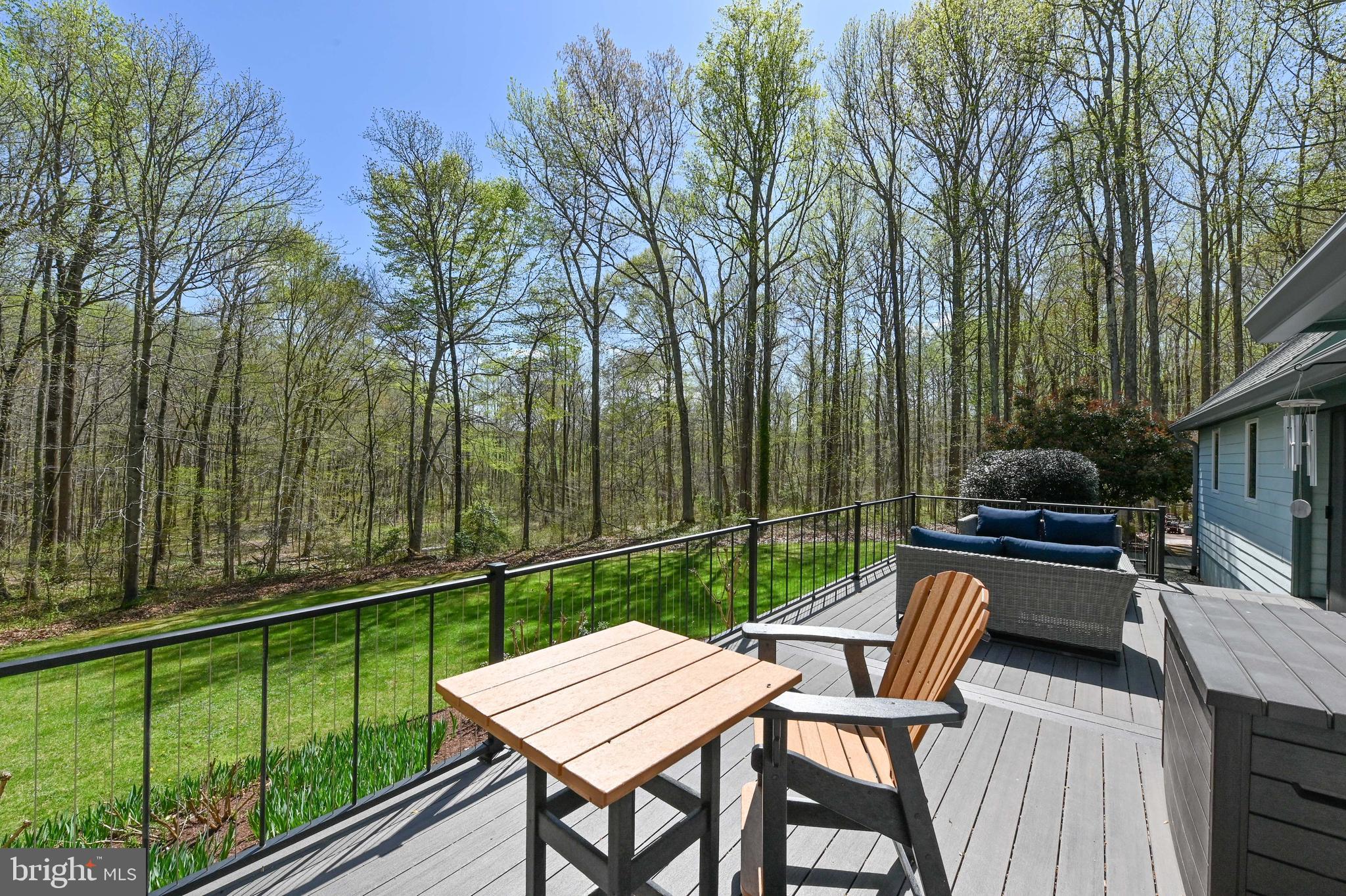 TALL OAKS - Residential