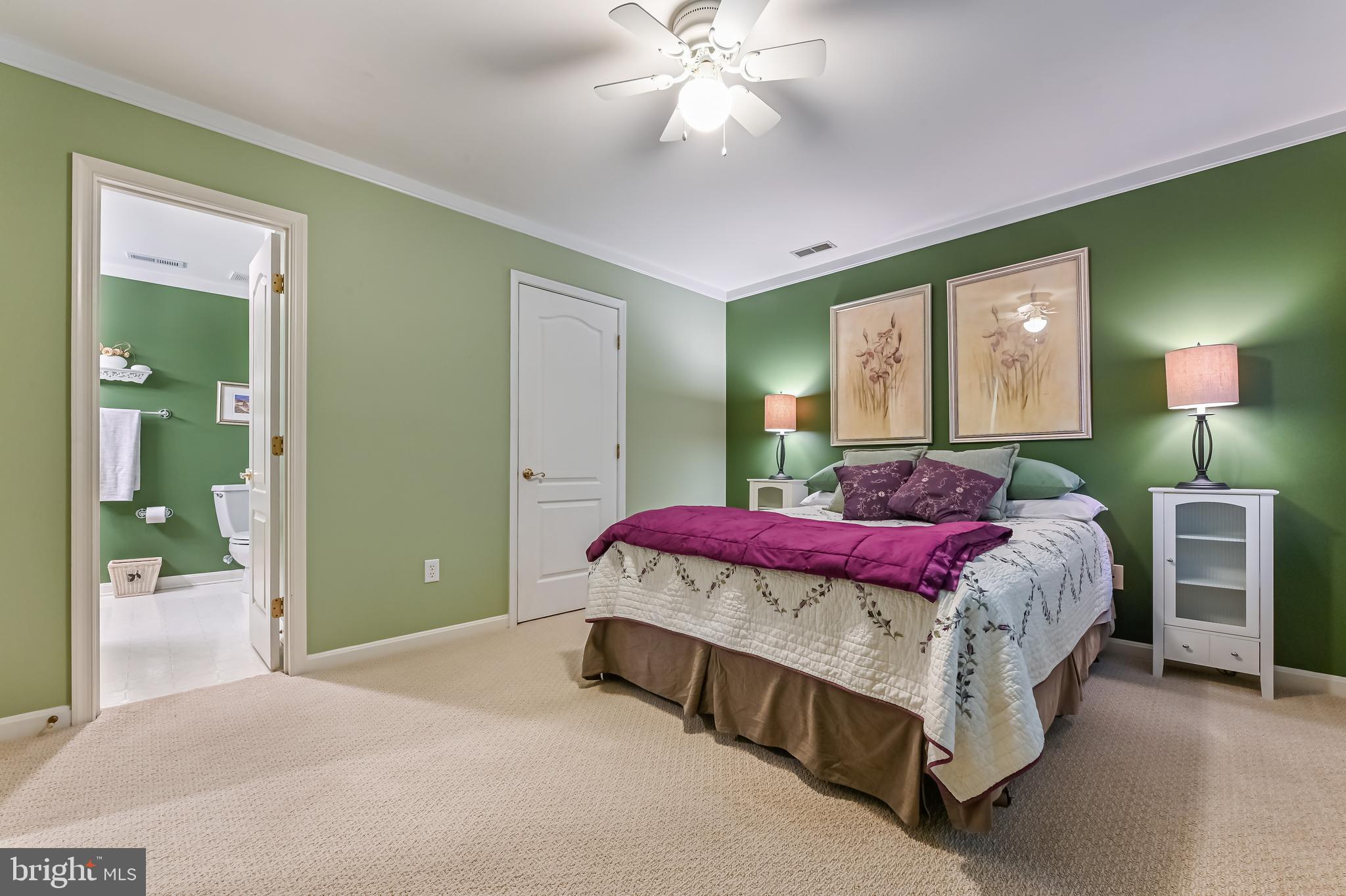 TALL OAKS - Residential