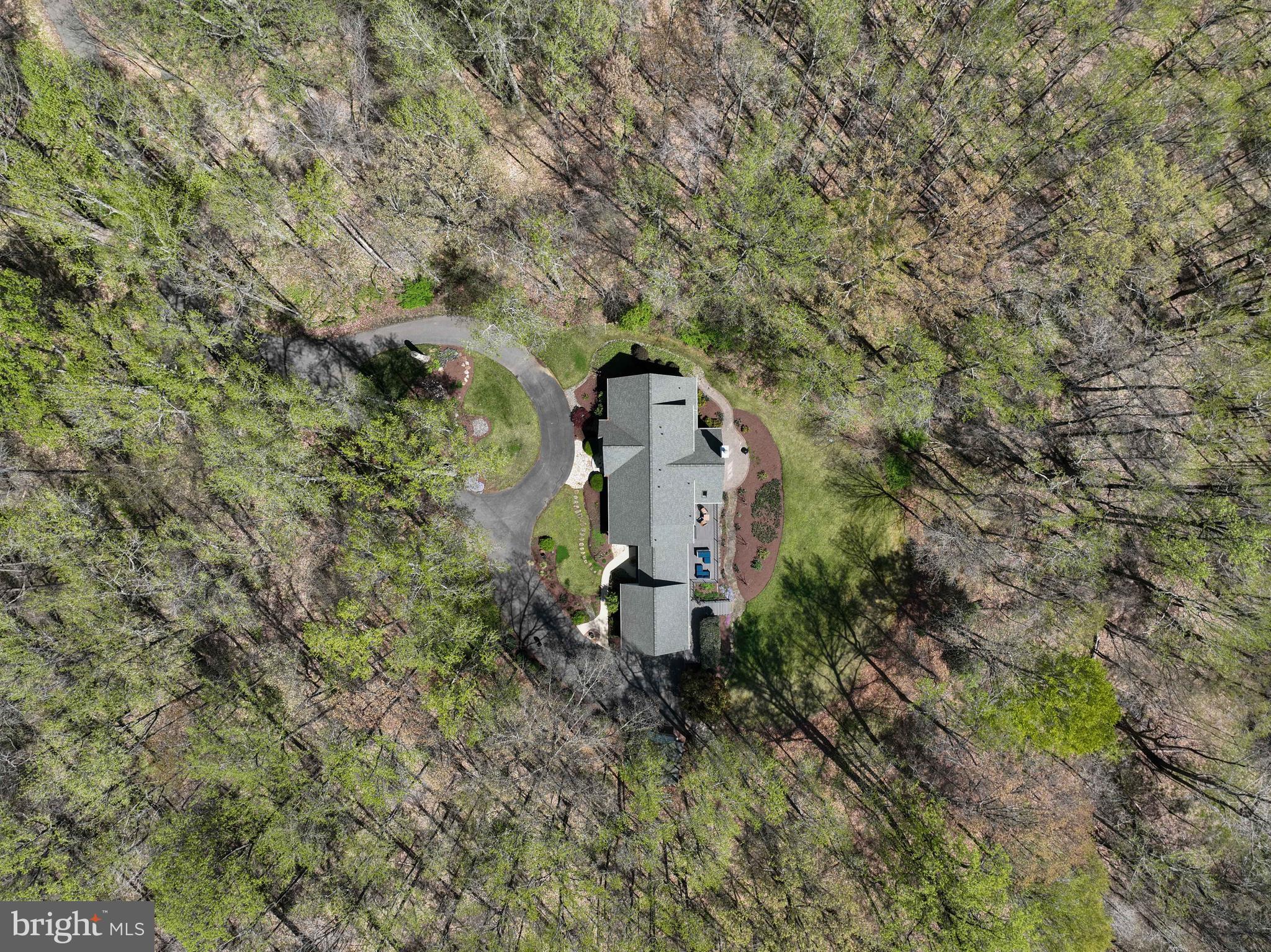 TALL OAKS - Residential