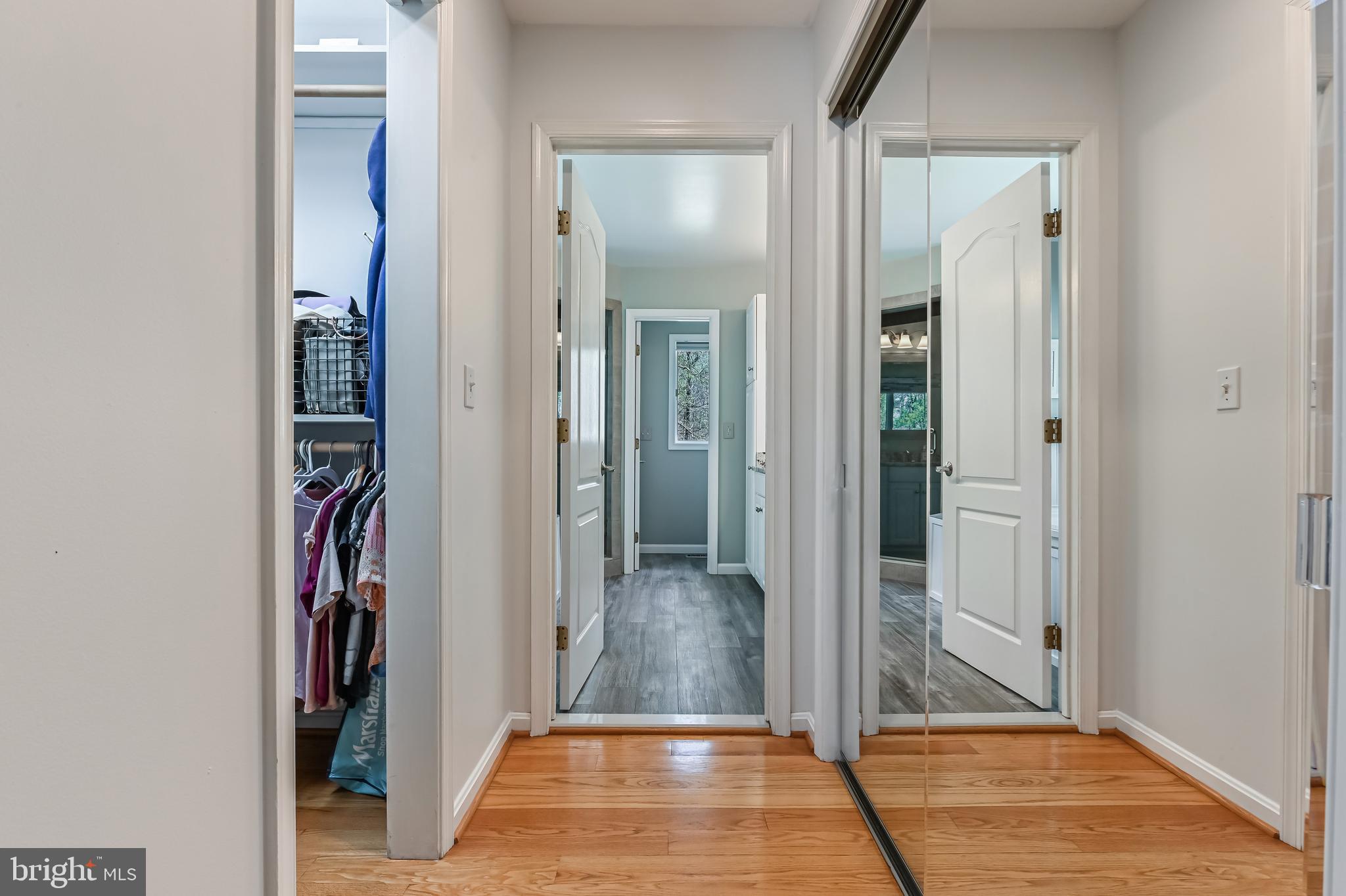 TALL OAKS - Residential