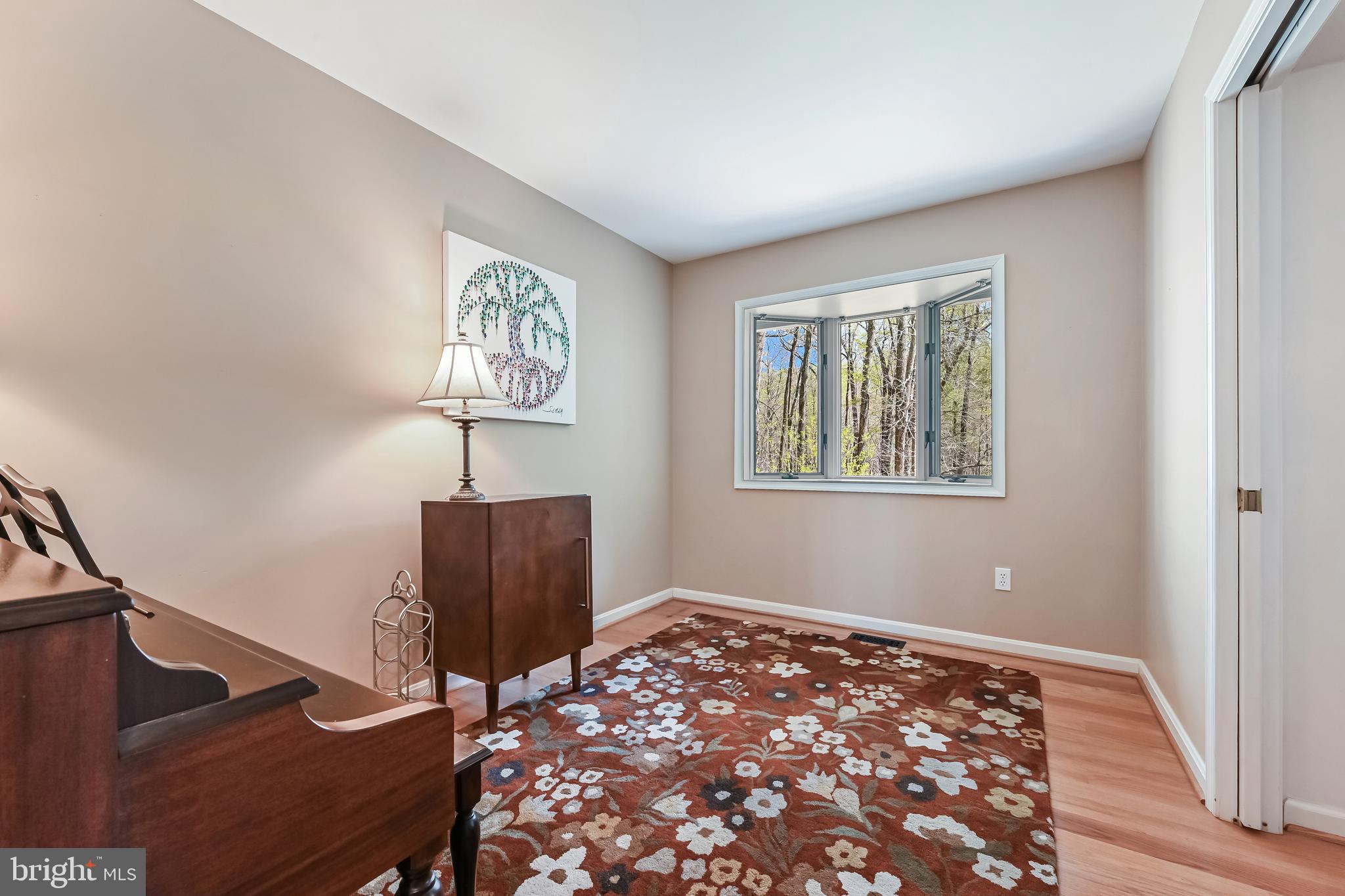 TALL OAKS - Residential