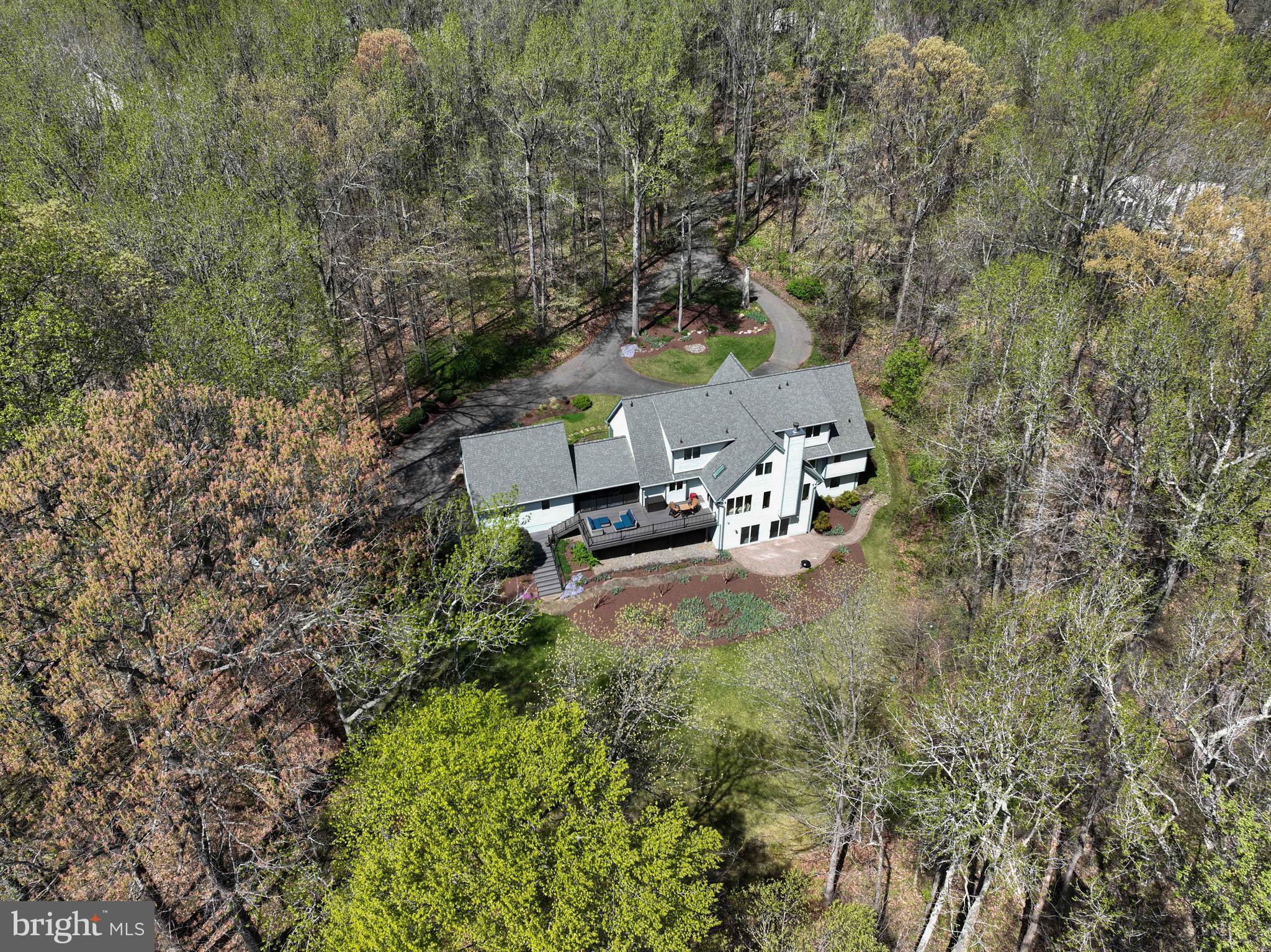 TALL OAKS - Residential