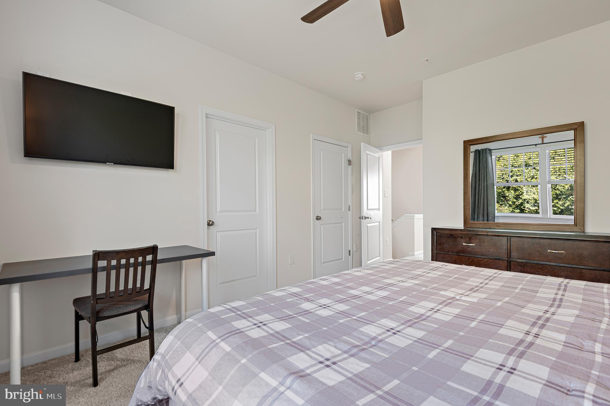 SEVERN MEADOWS - Residential Lease