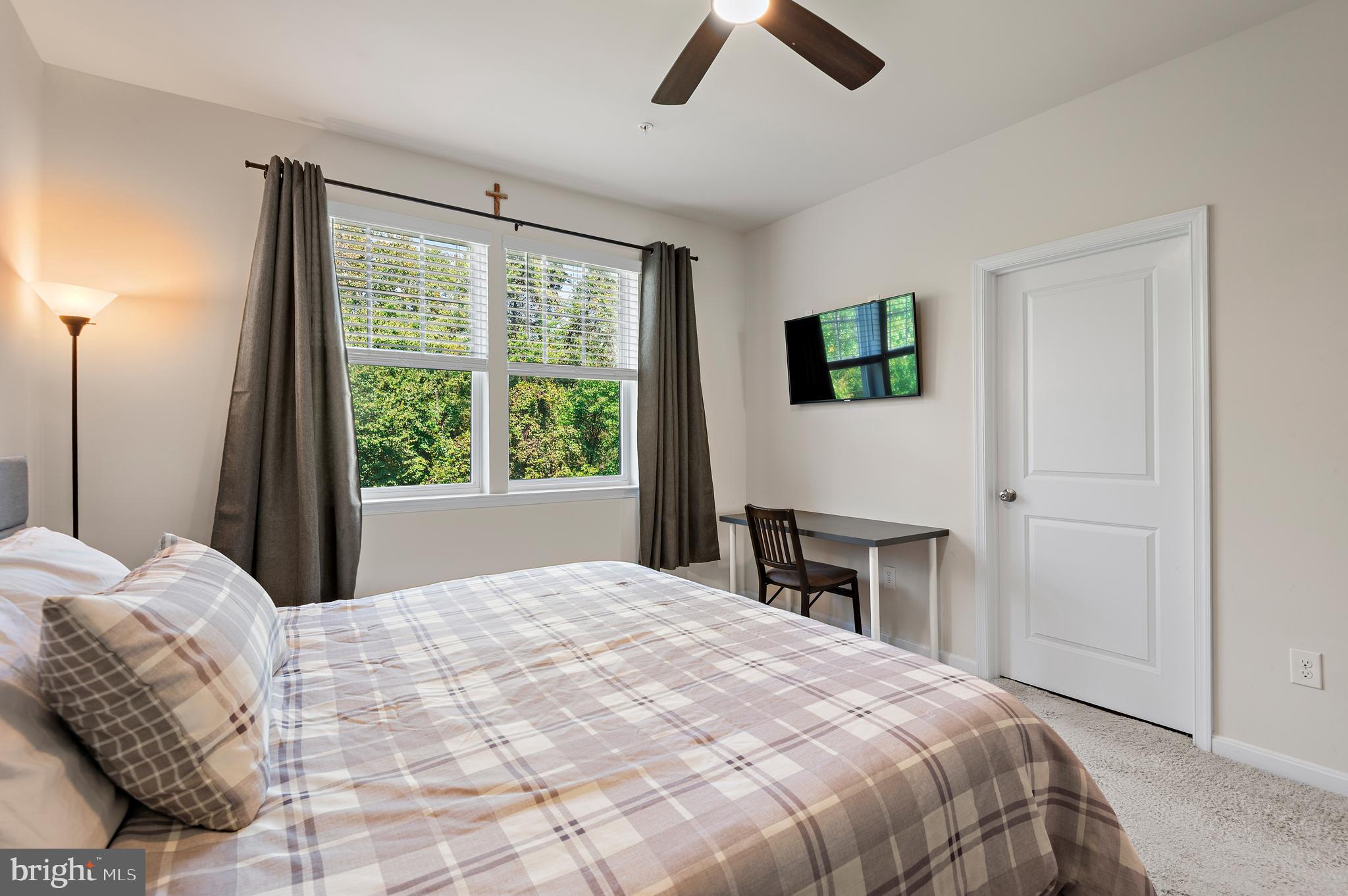 SEVERN MEADOWS - Residential Lease