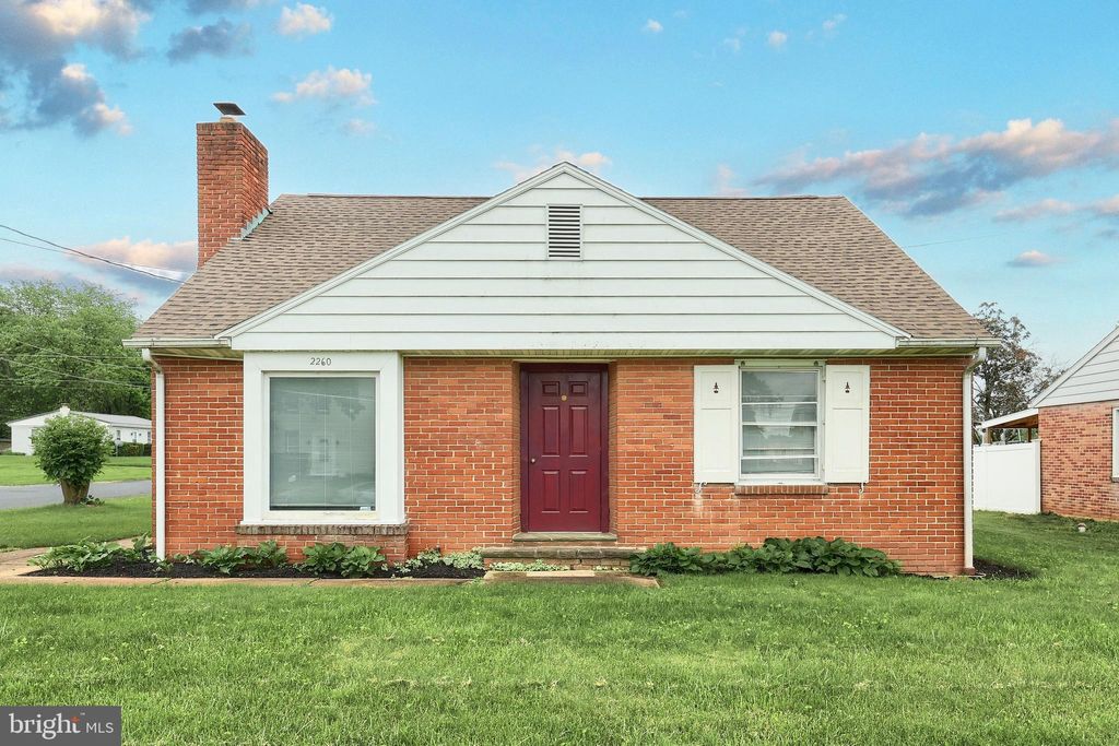 Photo of 2260 Carlisle Road, YORK, PA 17408 (MLS # PAYK2082728)