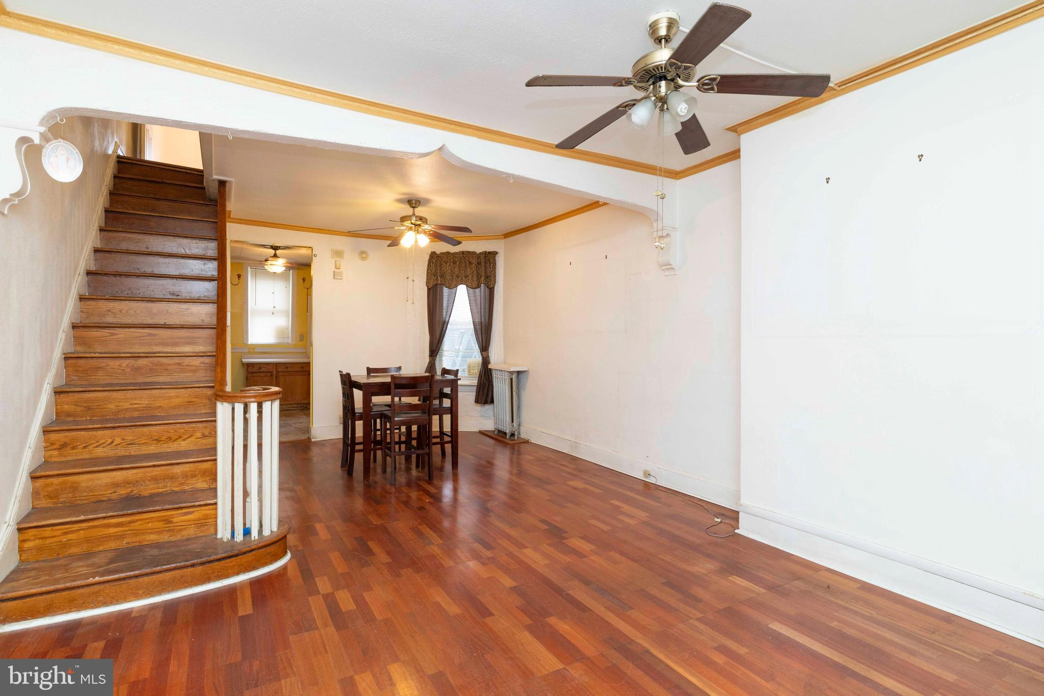 KENSINGTON - Residential