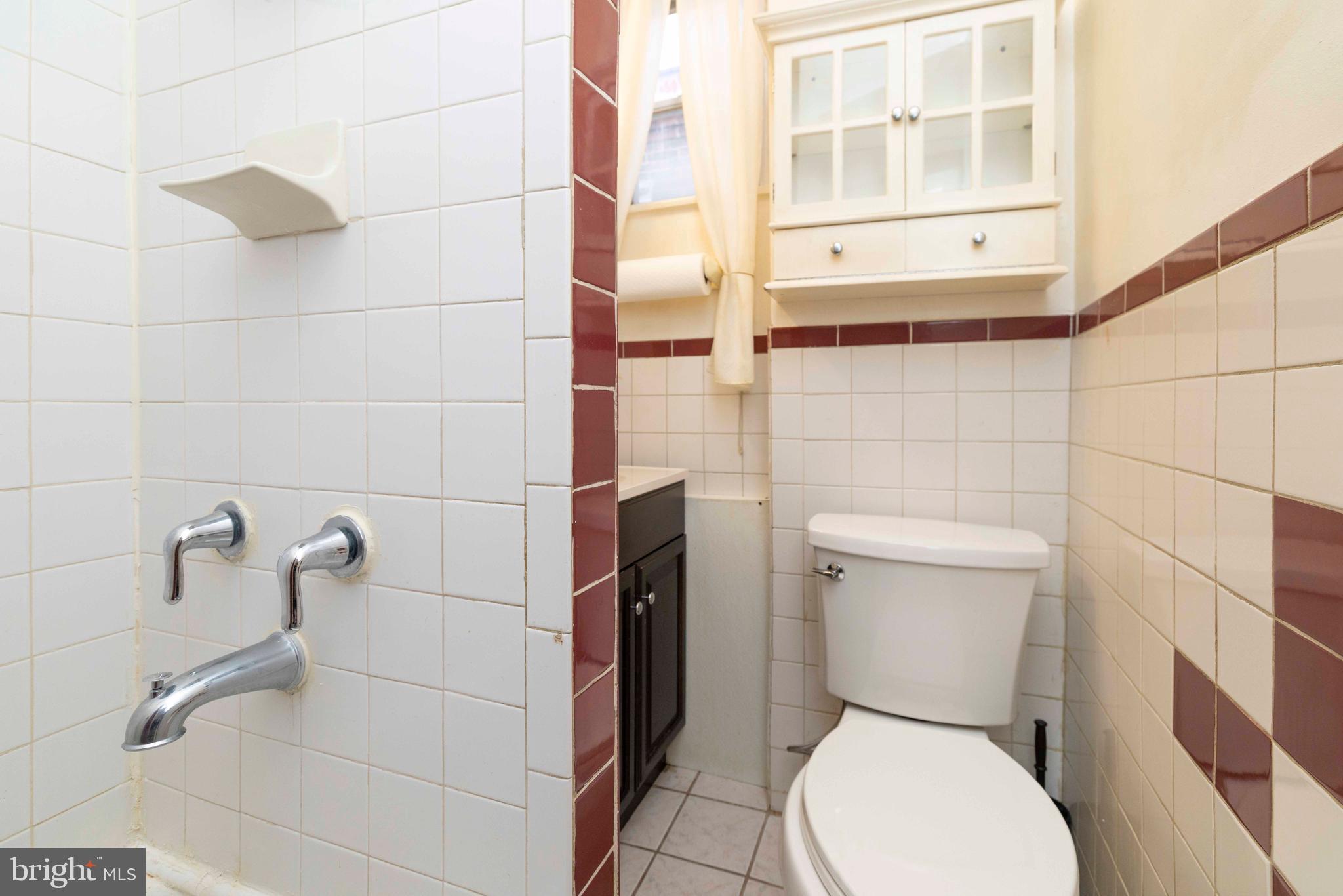 KENSINGTON - Residential