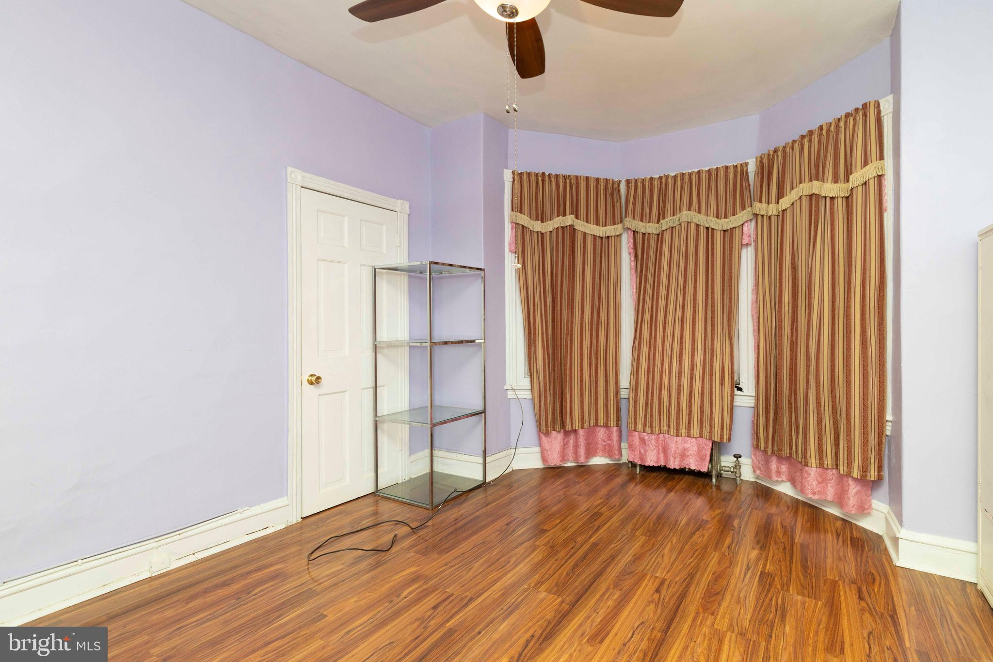 KENSINGTON - Residential