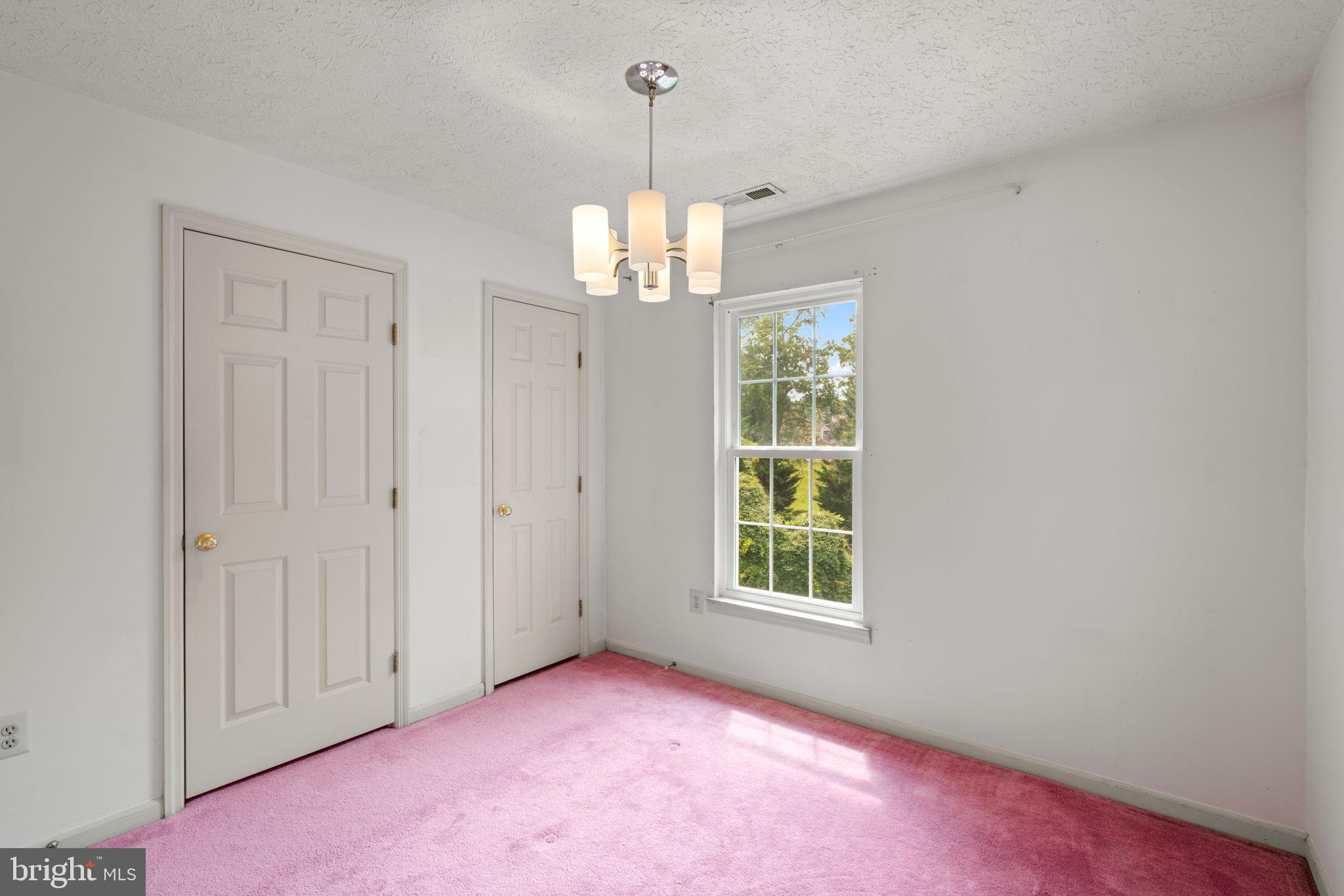 BEDFORD COMMONS - Residential