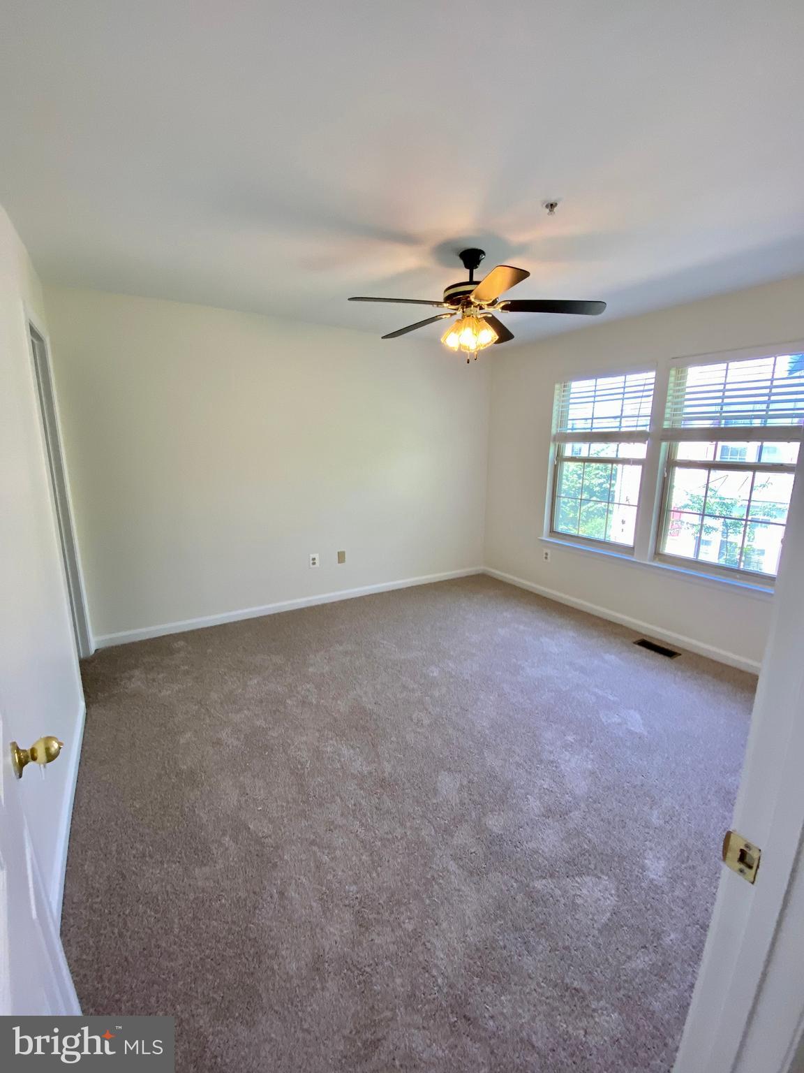 CROMWELL FOUNTAIN - Residential Lease