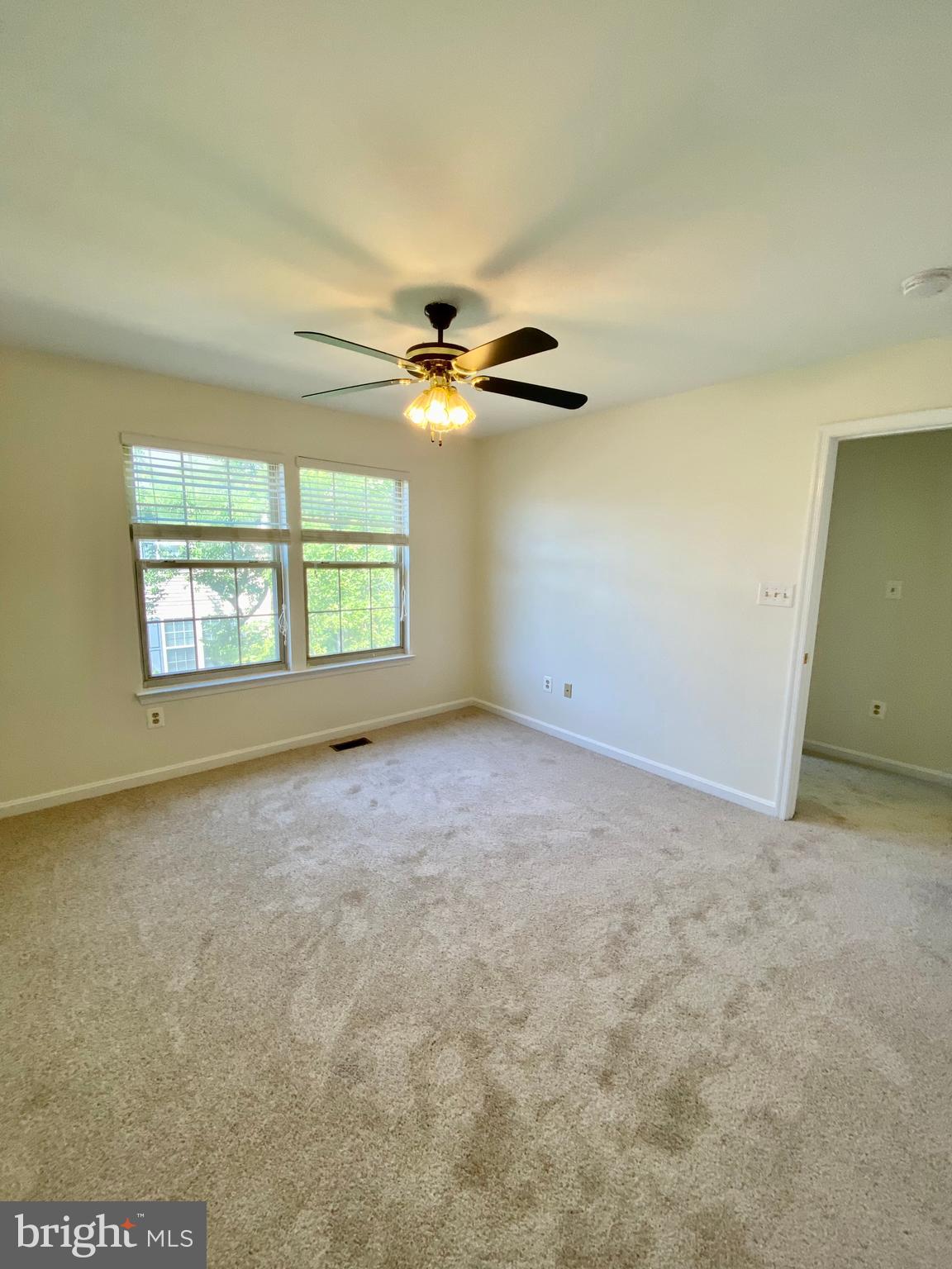 CROMWELL FOUNTAIN - Residential Lease