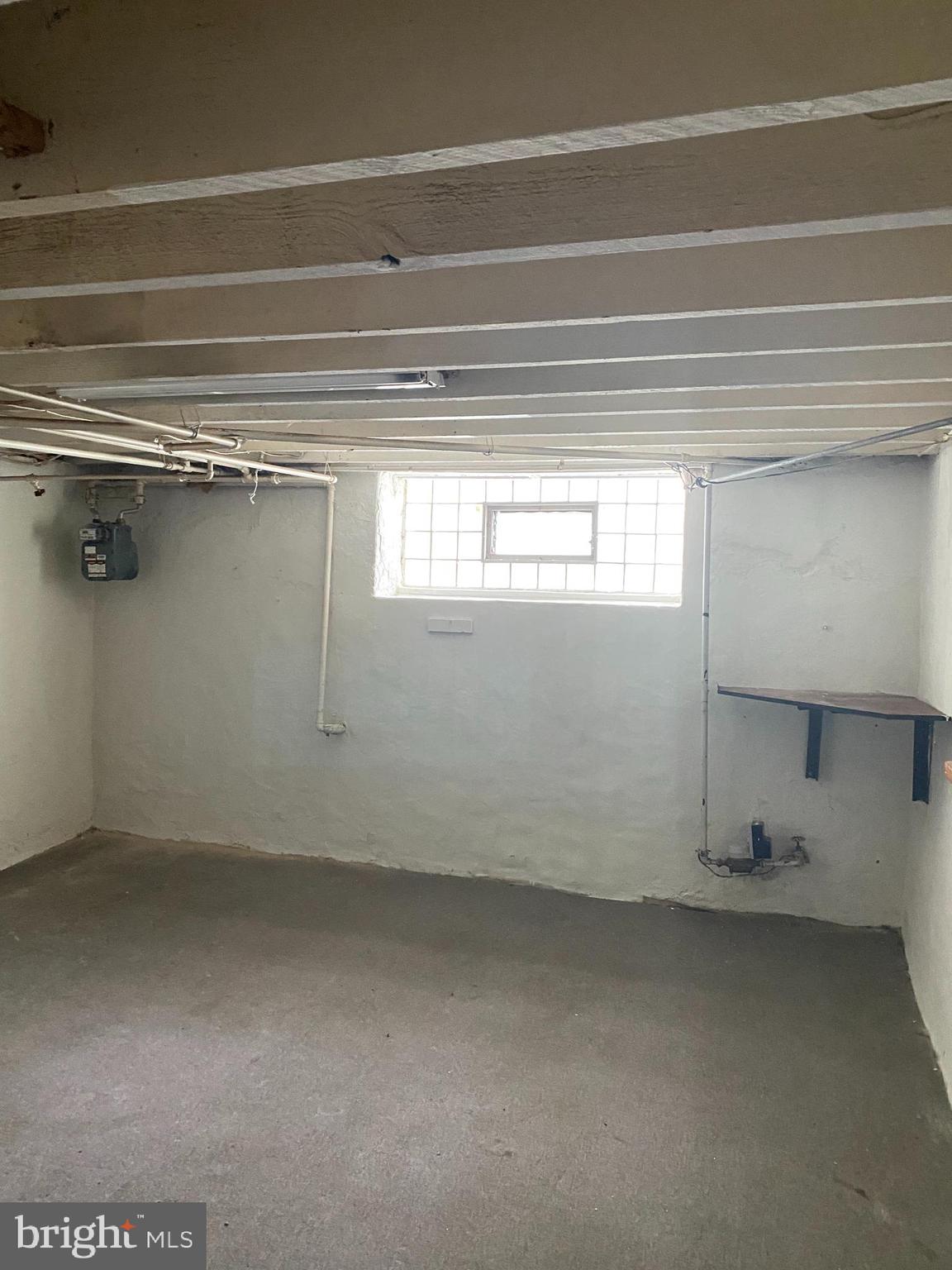 OXFORD CIRCLE - Residential