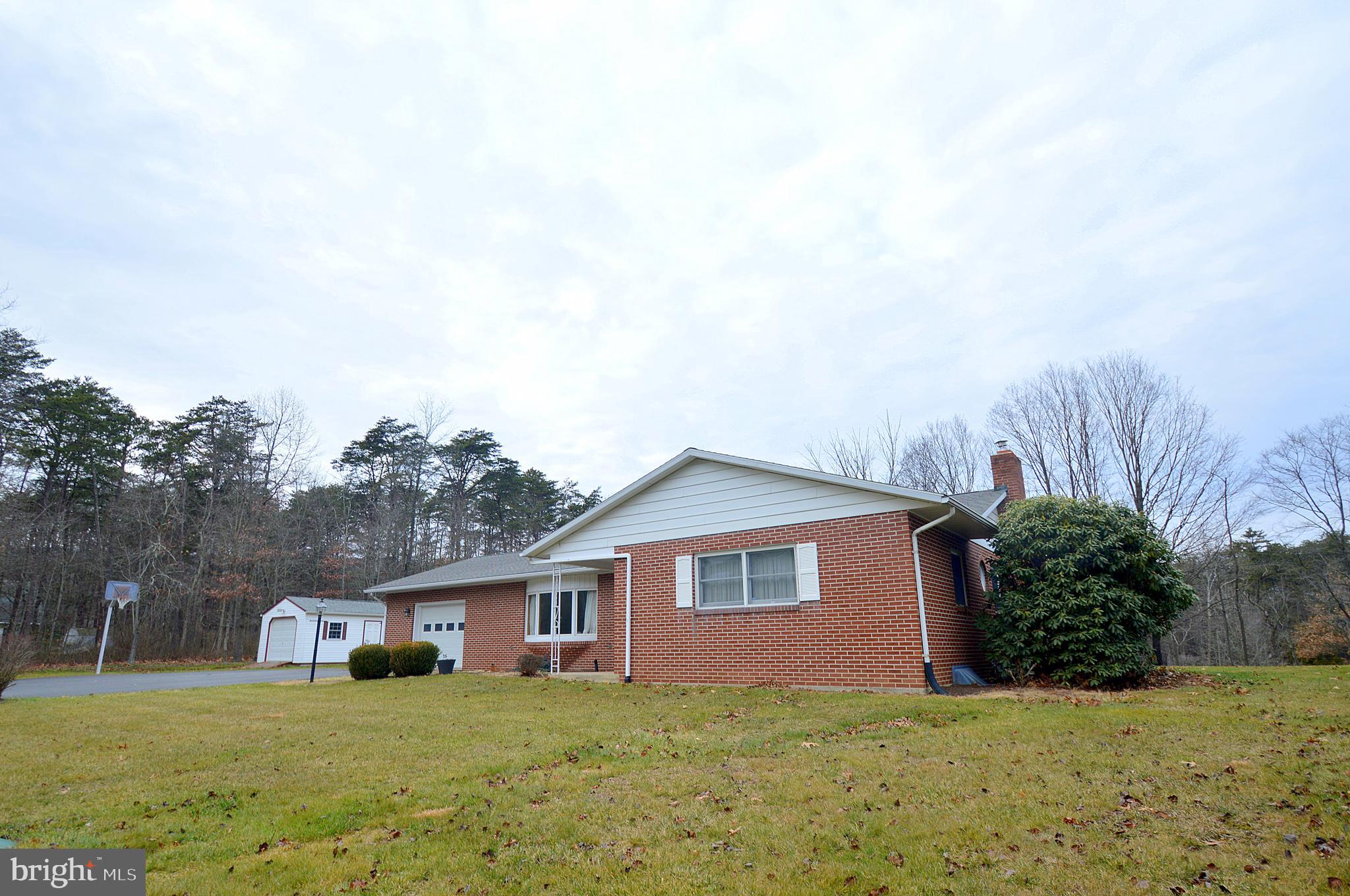SHIRLEY FARMS - Residential