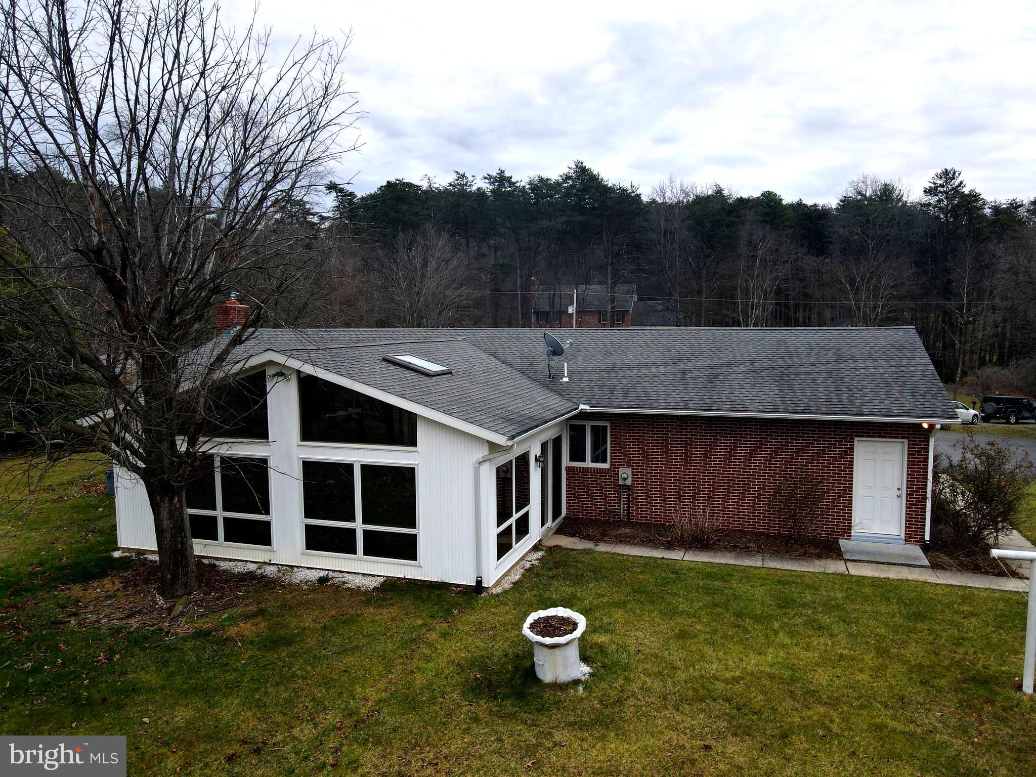 SHIRLEY FARMS - Residential