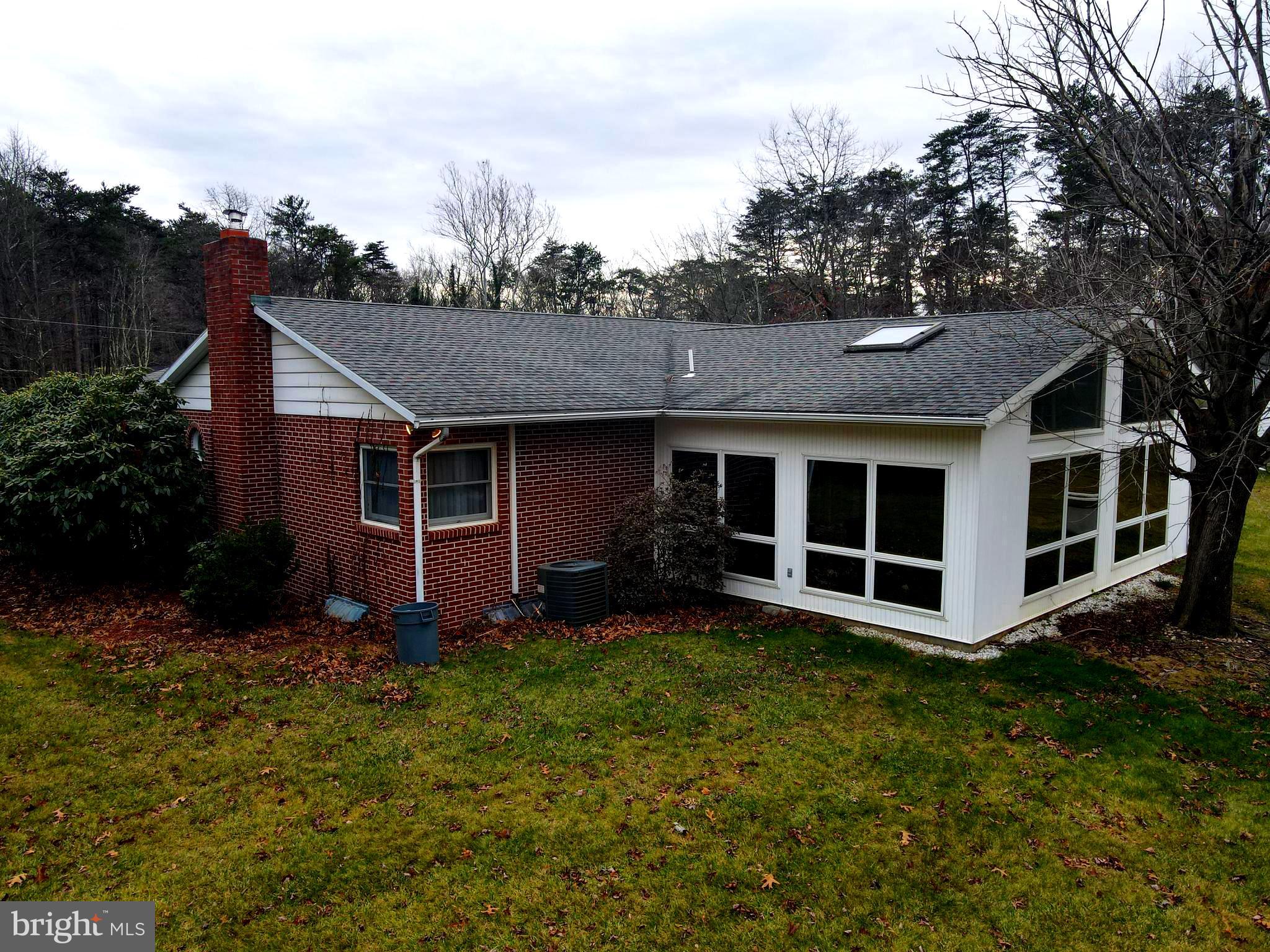 SHIRLEY FARMS - Residential